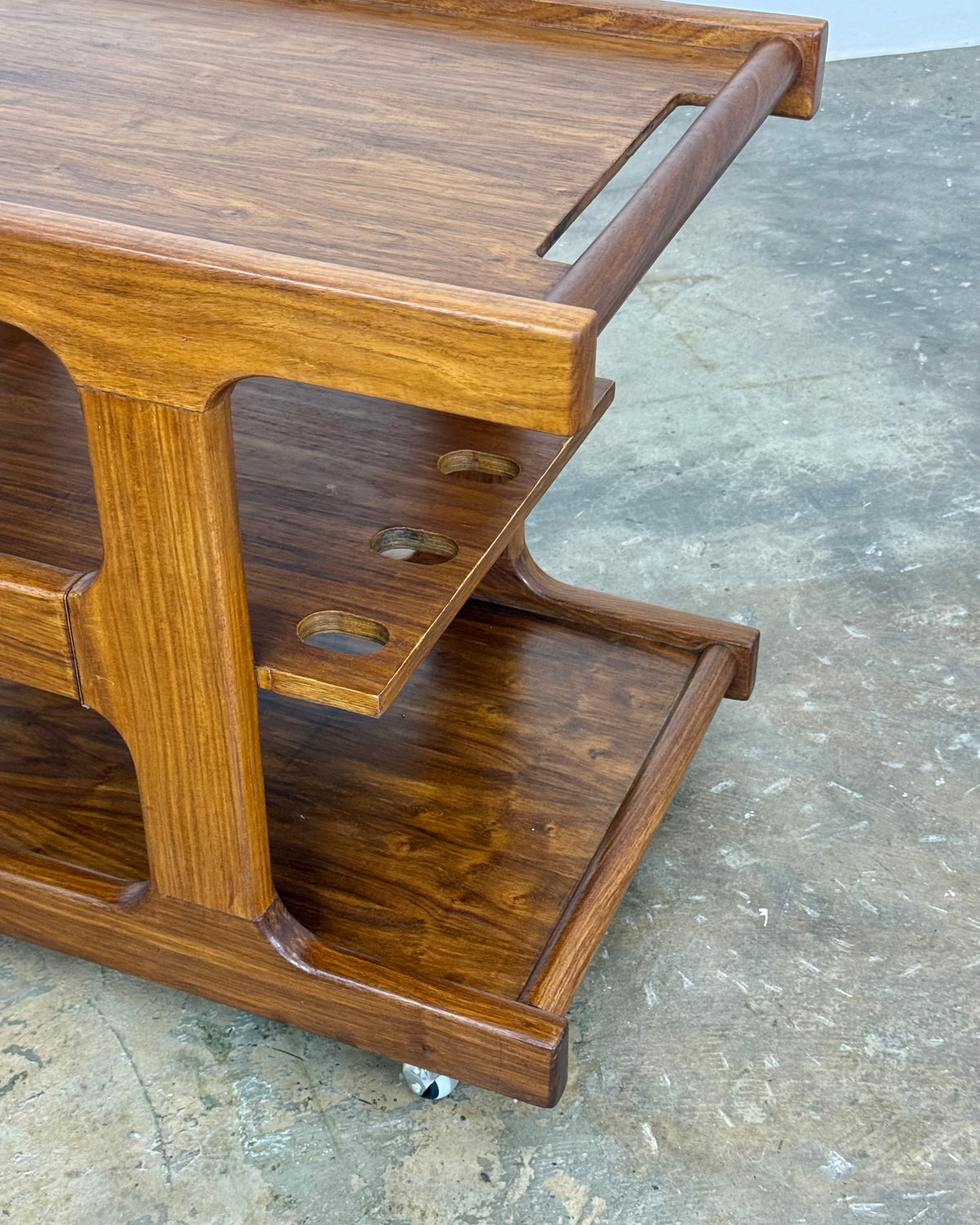 MID-CENTURY BAR CART BY ARTECASA