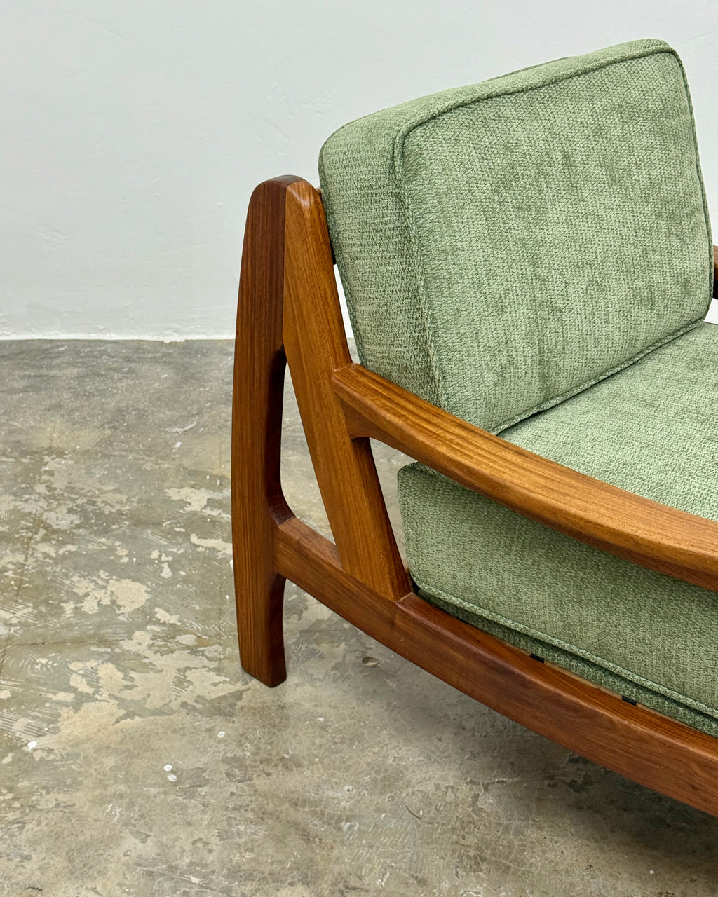 MID-CENTURY KIAAT ARMCHAIR PAIR