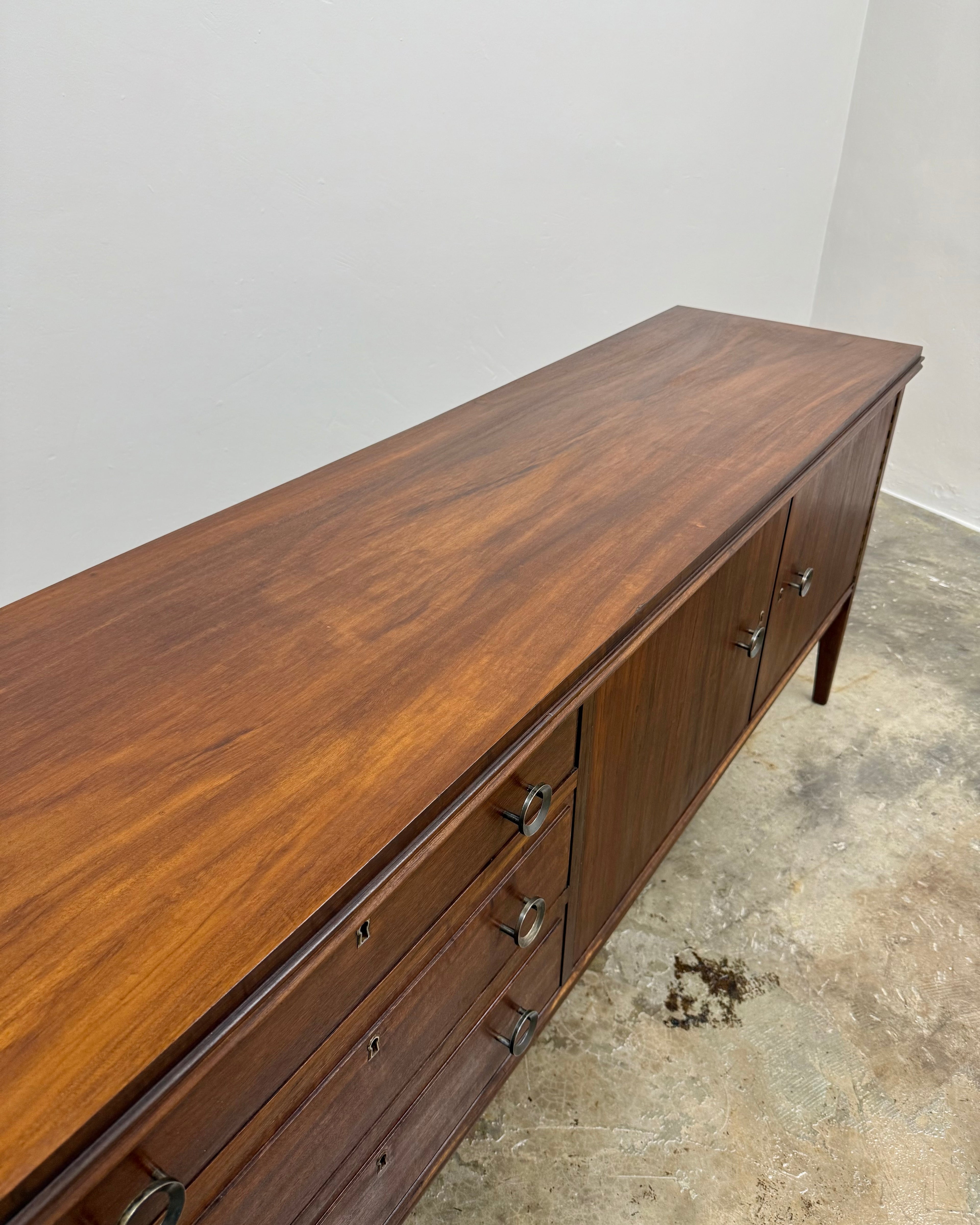 MID-CENTURY SIDEBOARD BY DS VORSTER