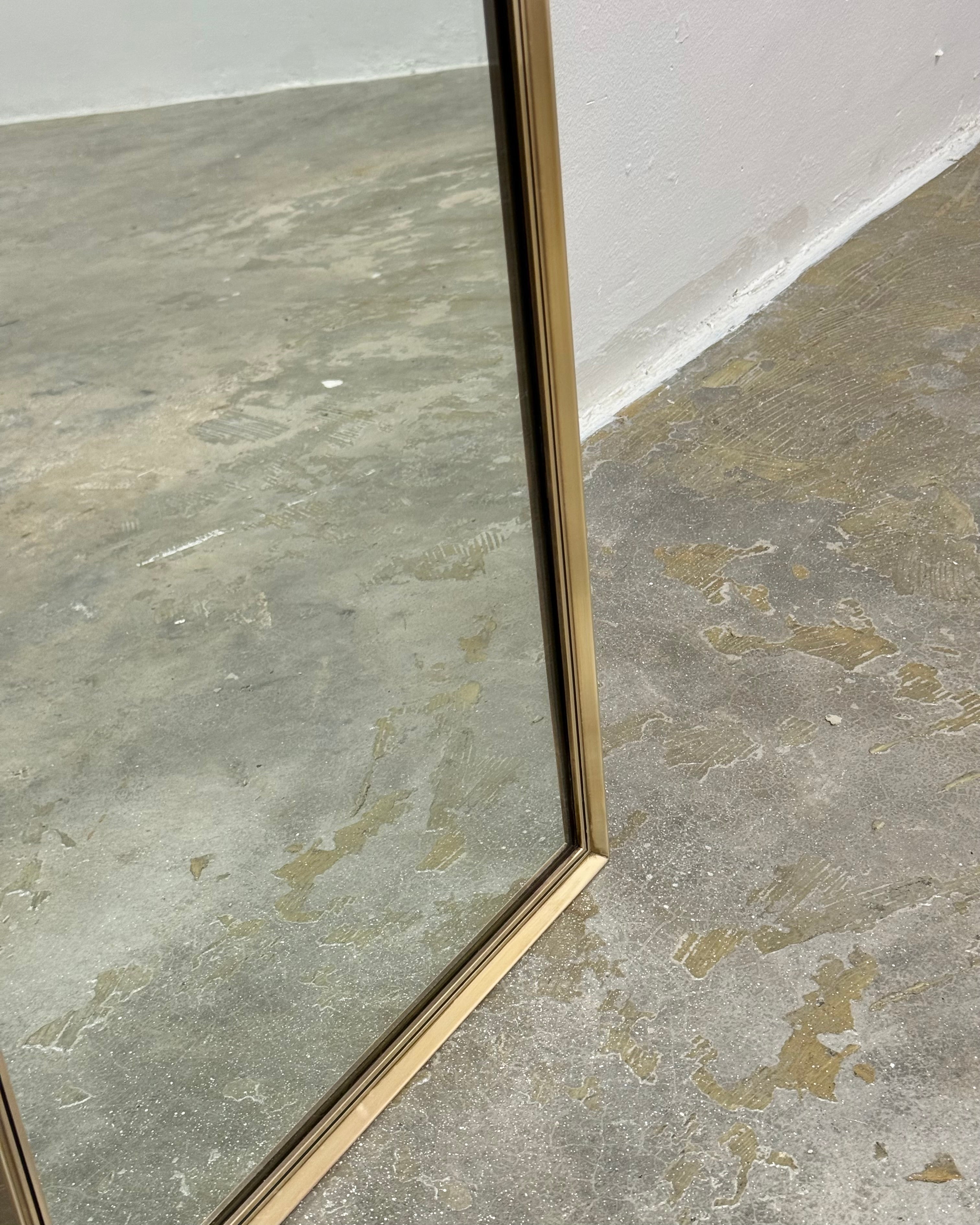 RETRO RECTANGULAR MIRROR - SOLID BRASS