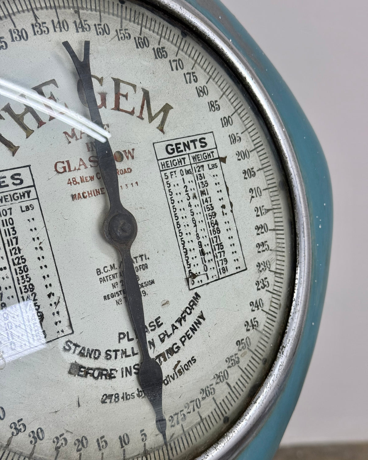 20th CENTURY LOLLIPOP SCALE