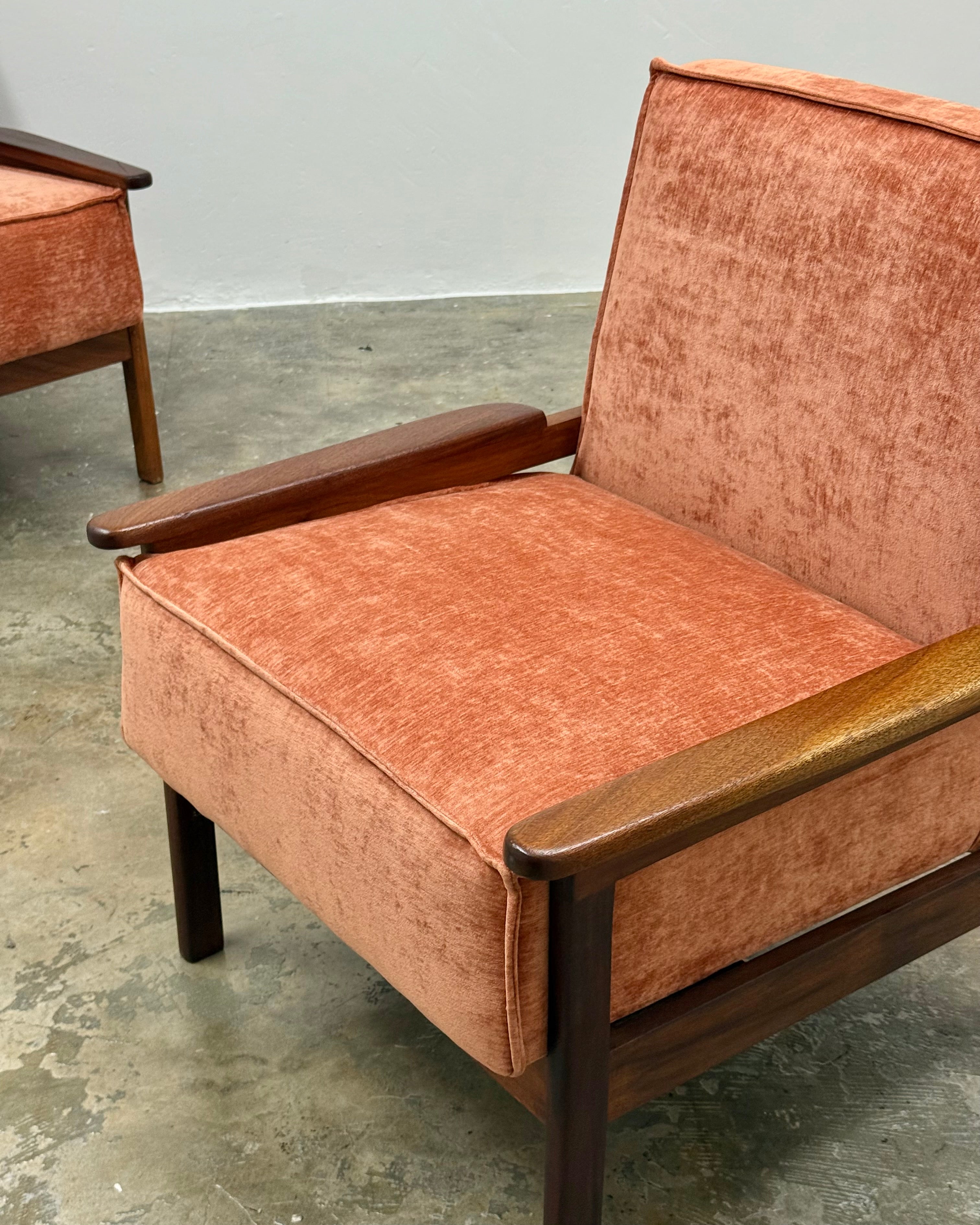 MID-CENTURY ARMCHAIR PAIR