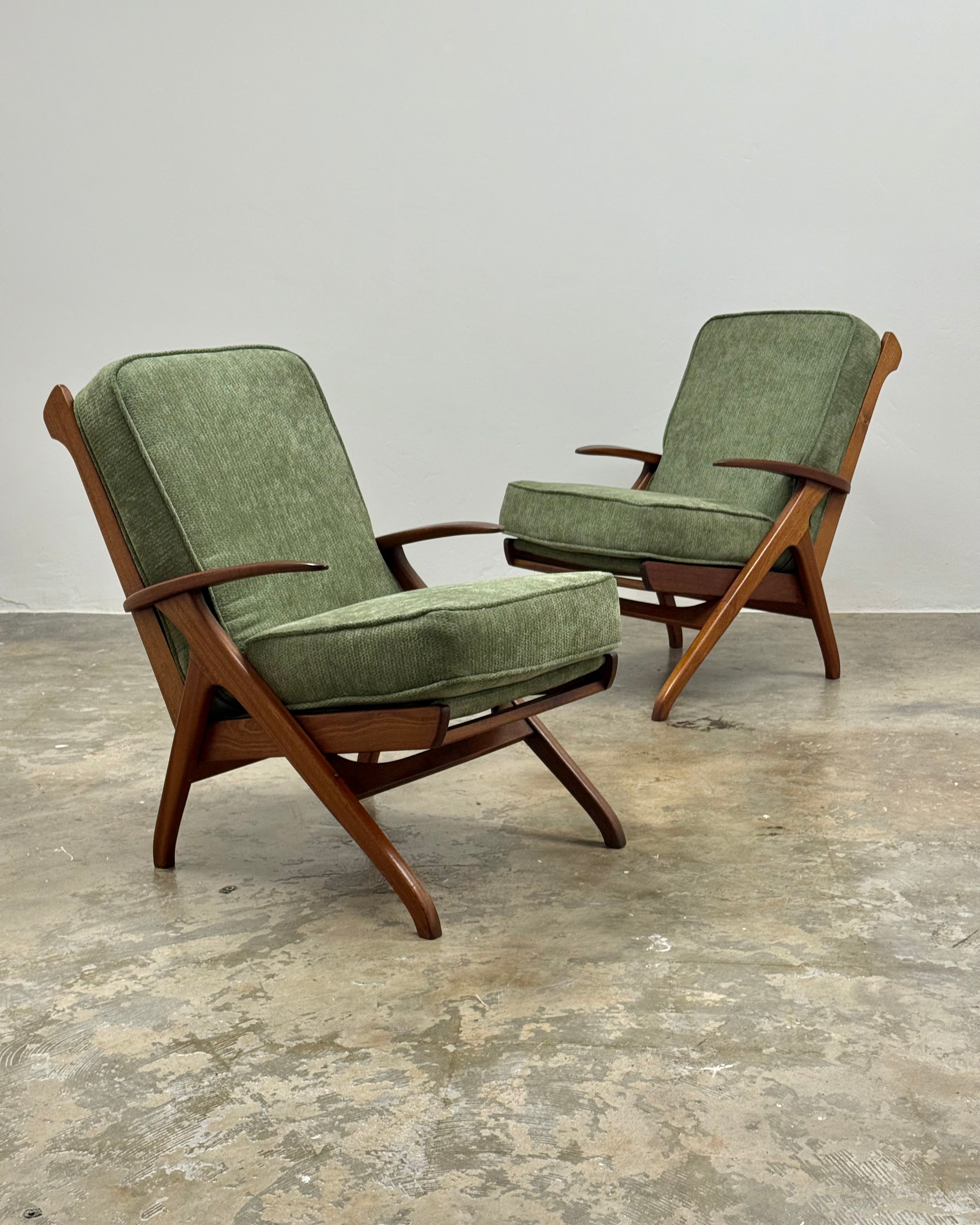 SAPELE MAHOGANY MID-CENTURY ARMCHAIR PAIR