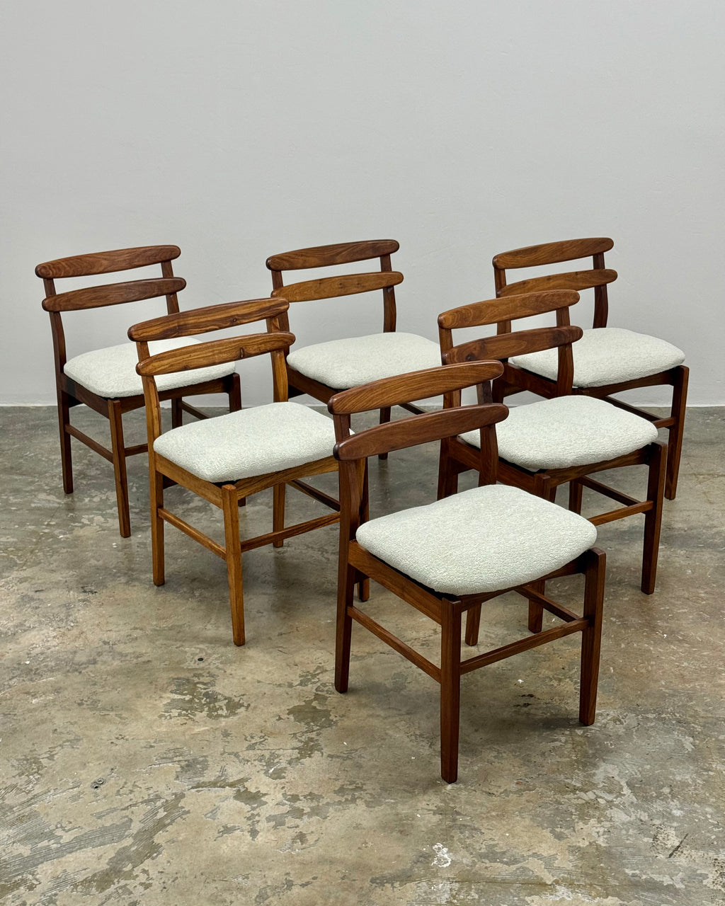 SET OF 6 X MID-CENTURY KIAAT DINING CHAIRS