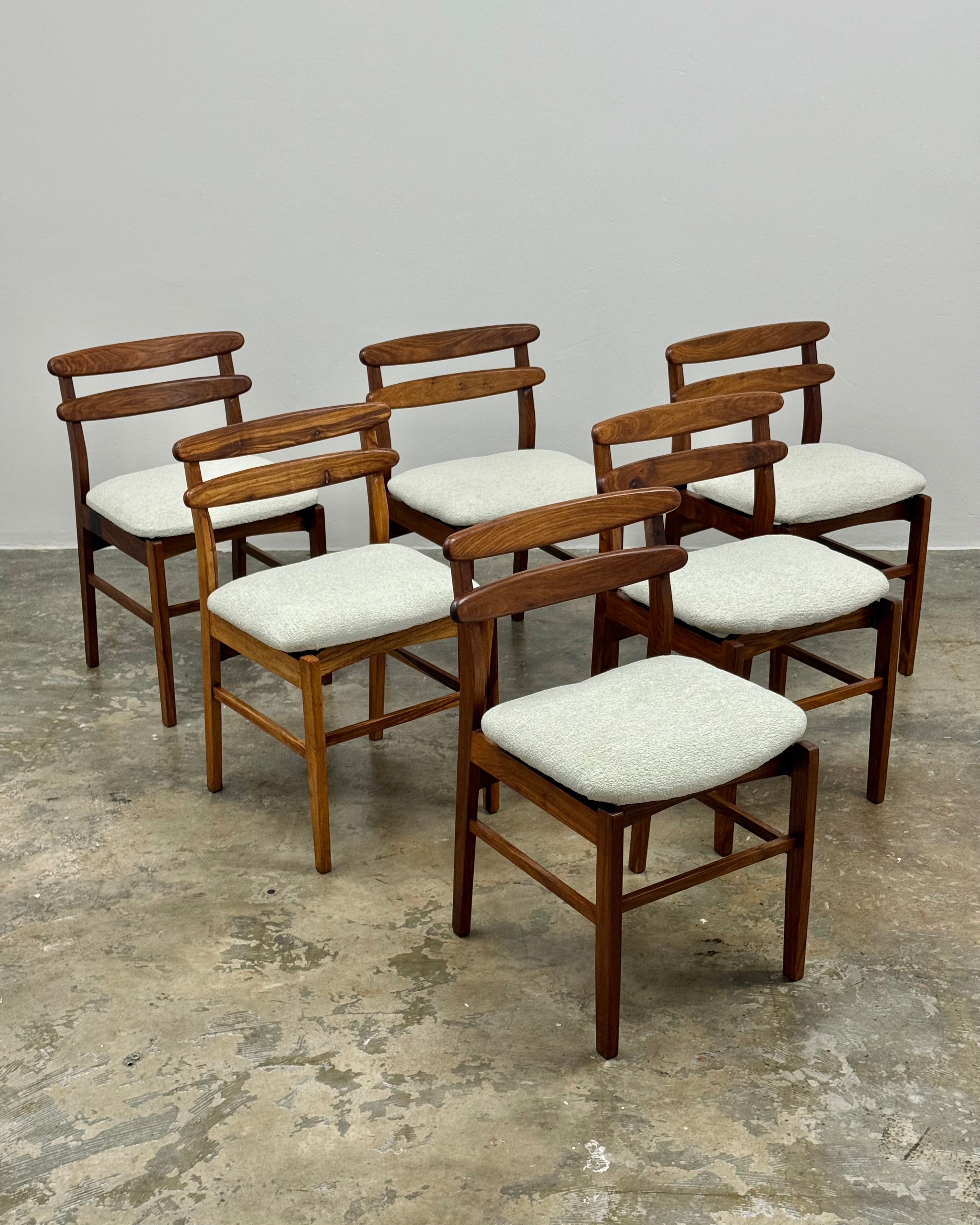 SET OF 6 X MID-CENTURY KIAAT DINING CHAIRS