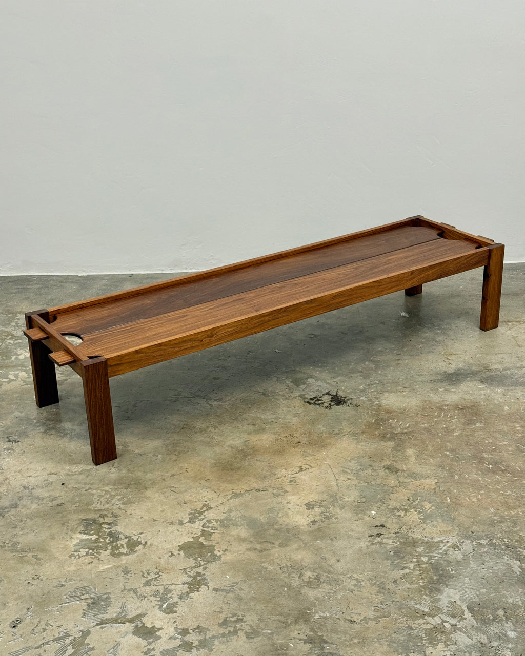 XL MID-CENTURY COFFEE TABLE IN TEAK