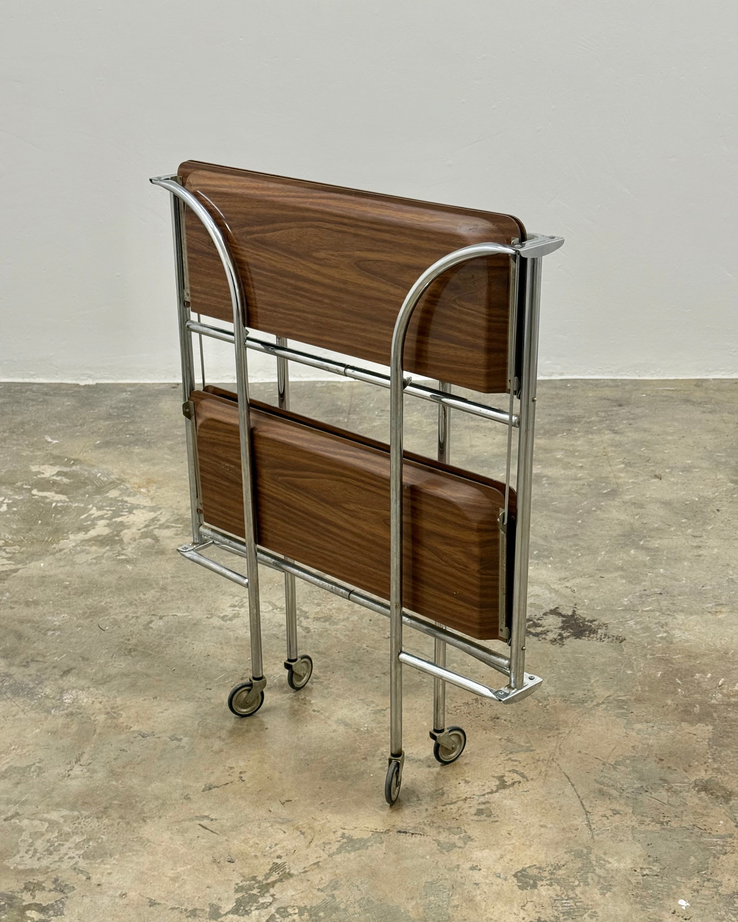 RETRO FOLDING DRINKS TROLLEY