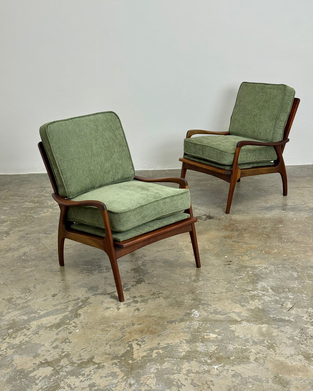 MID-CENTURY ARMCHAIR PAIR