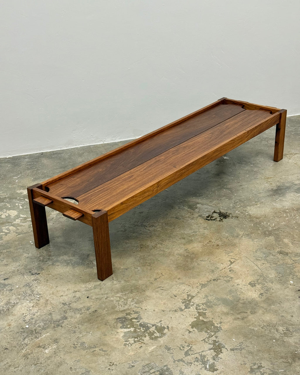 XL MID-CENTURY COFFEE TABLE IN TEAK