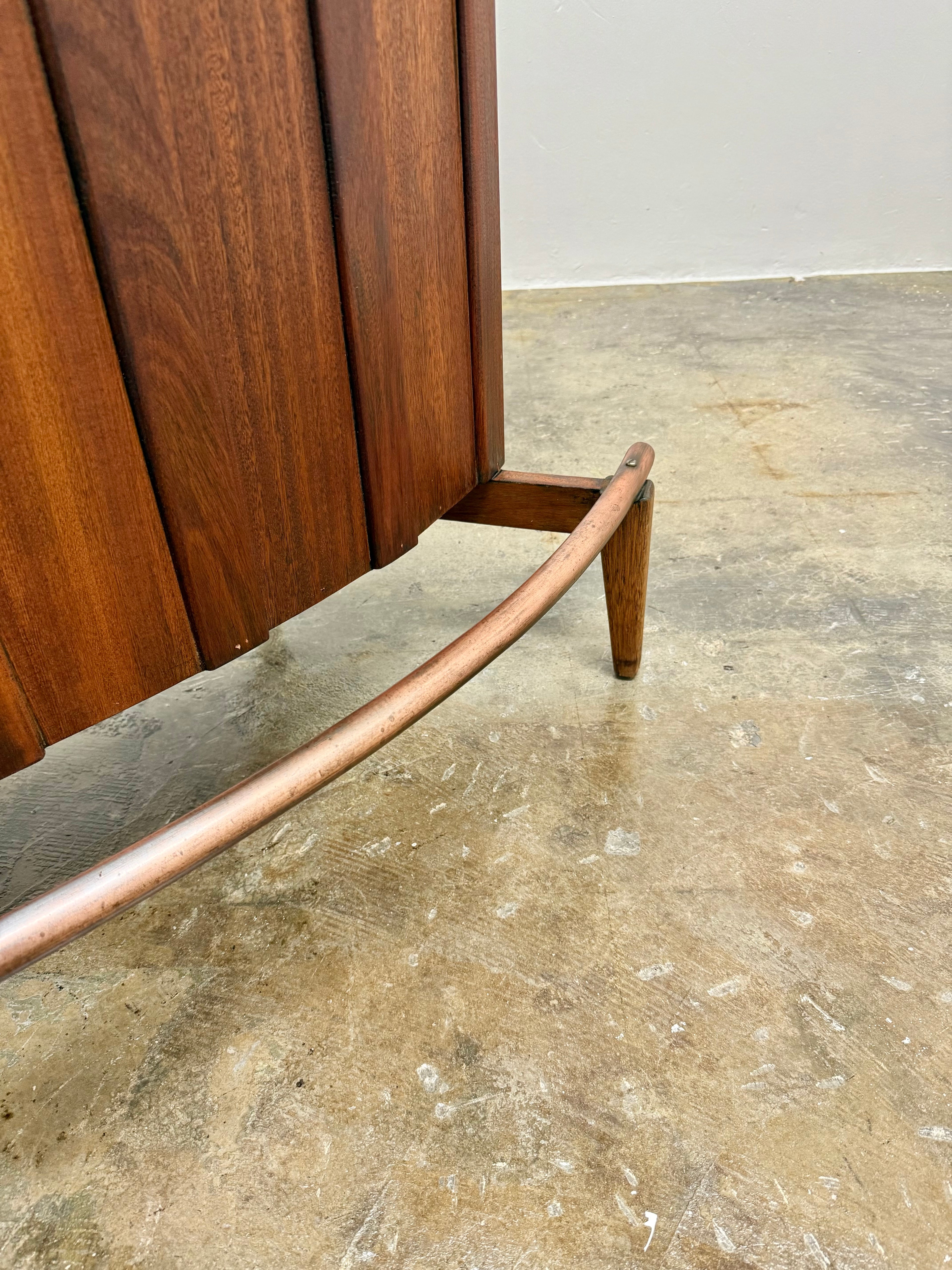 DS VORSTER BAR & STOOLS