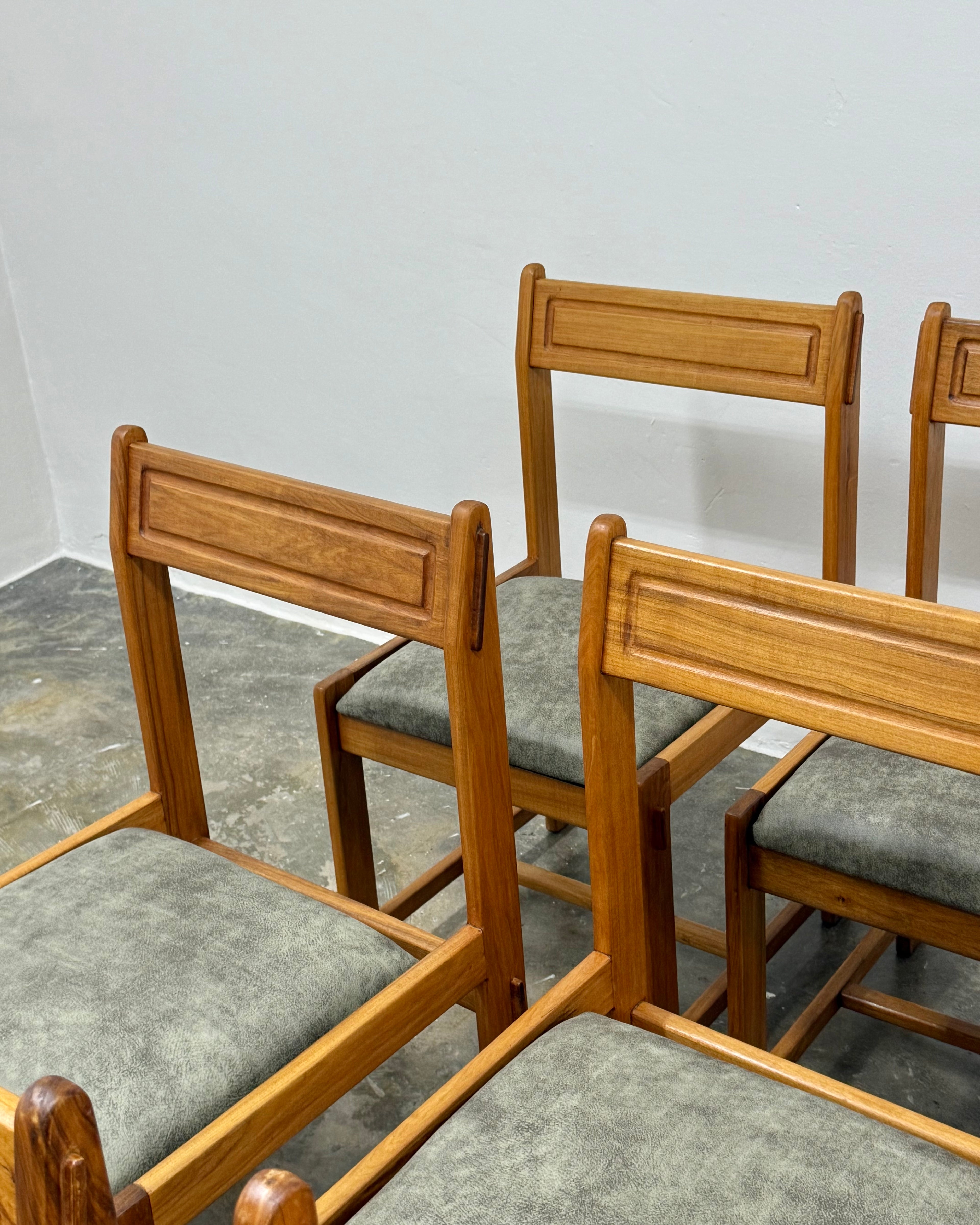 MID-CENTURY 8 SEATER DINING SET BY TORRENTE