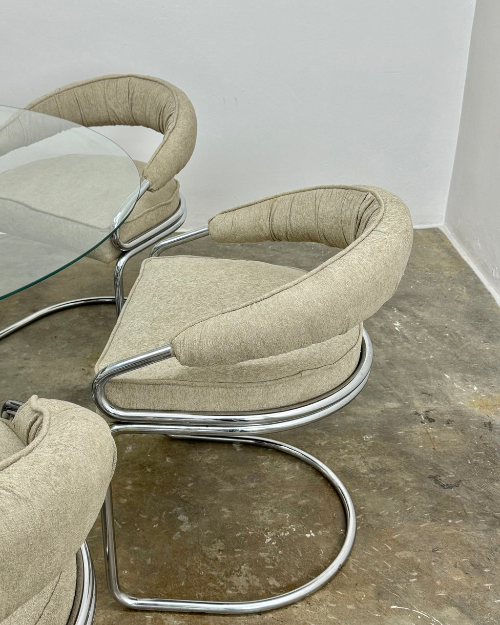 RETRO DINING TABLE AND CHAIRS