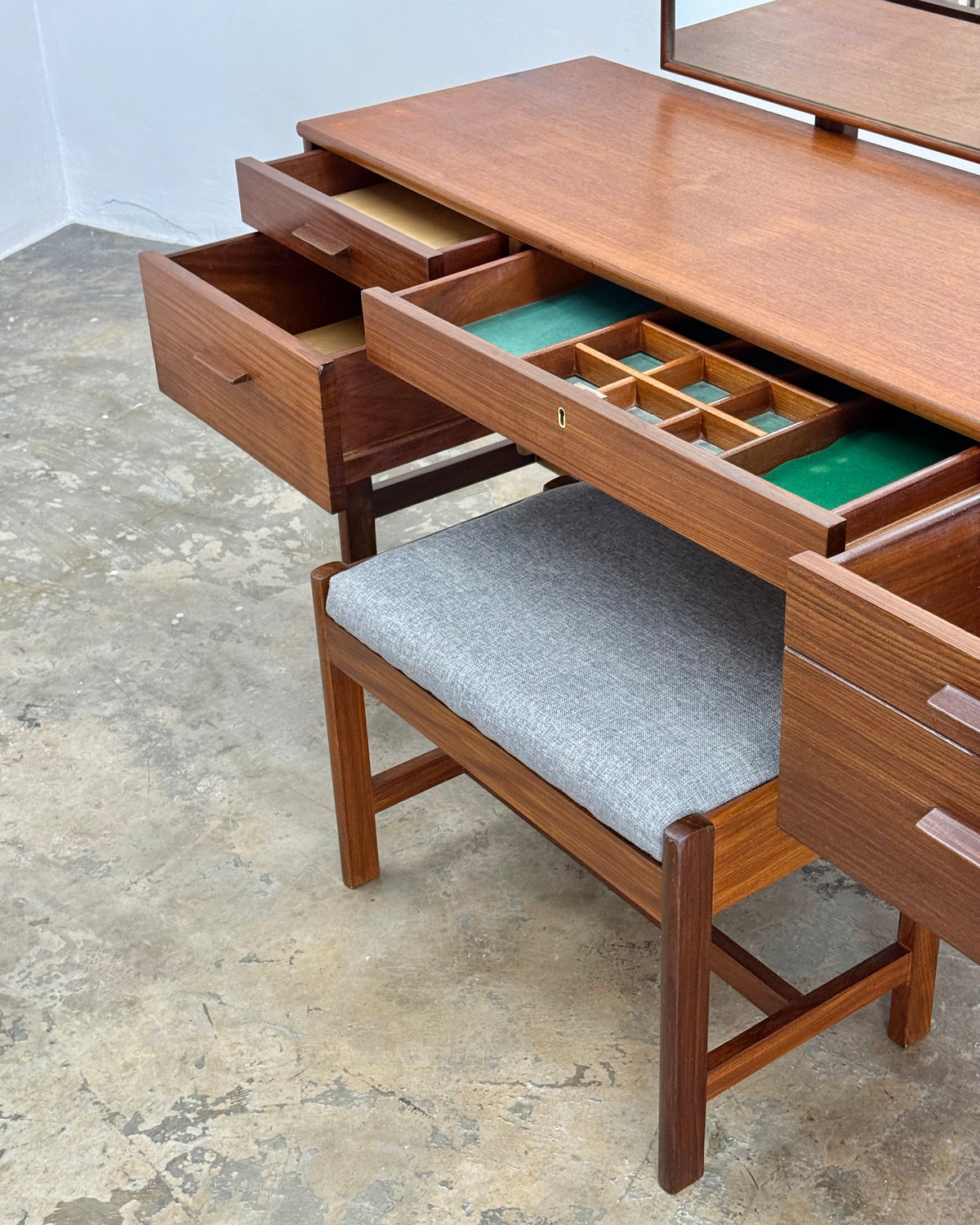 MID-CENTURY TEAK DRESSING TABLE & STOOL