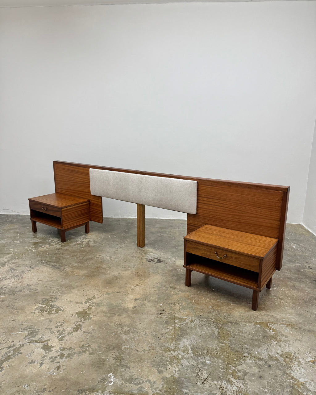 MID-CENTURY DOUBLE HEADBOARD + PEDESTALS