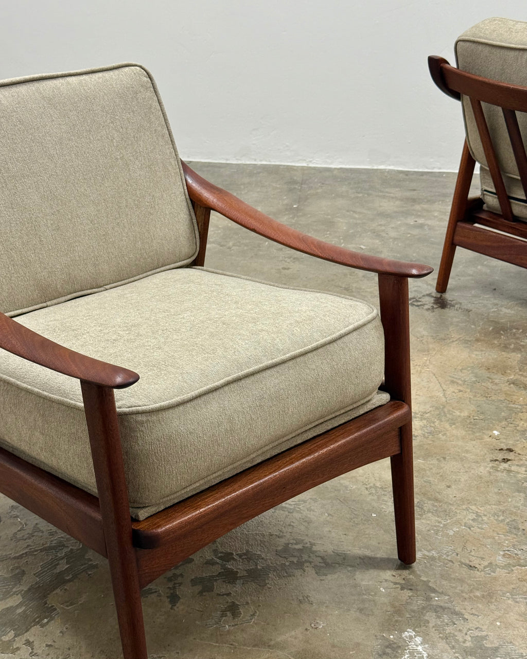 MID-CENTURY ARMCHAIR PAIR