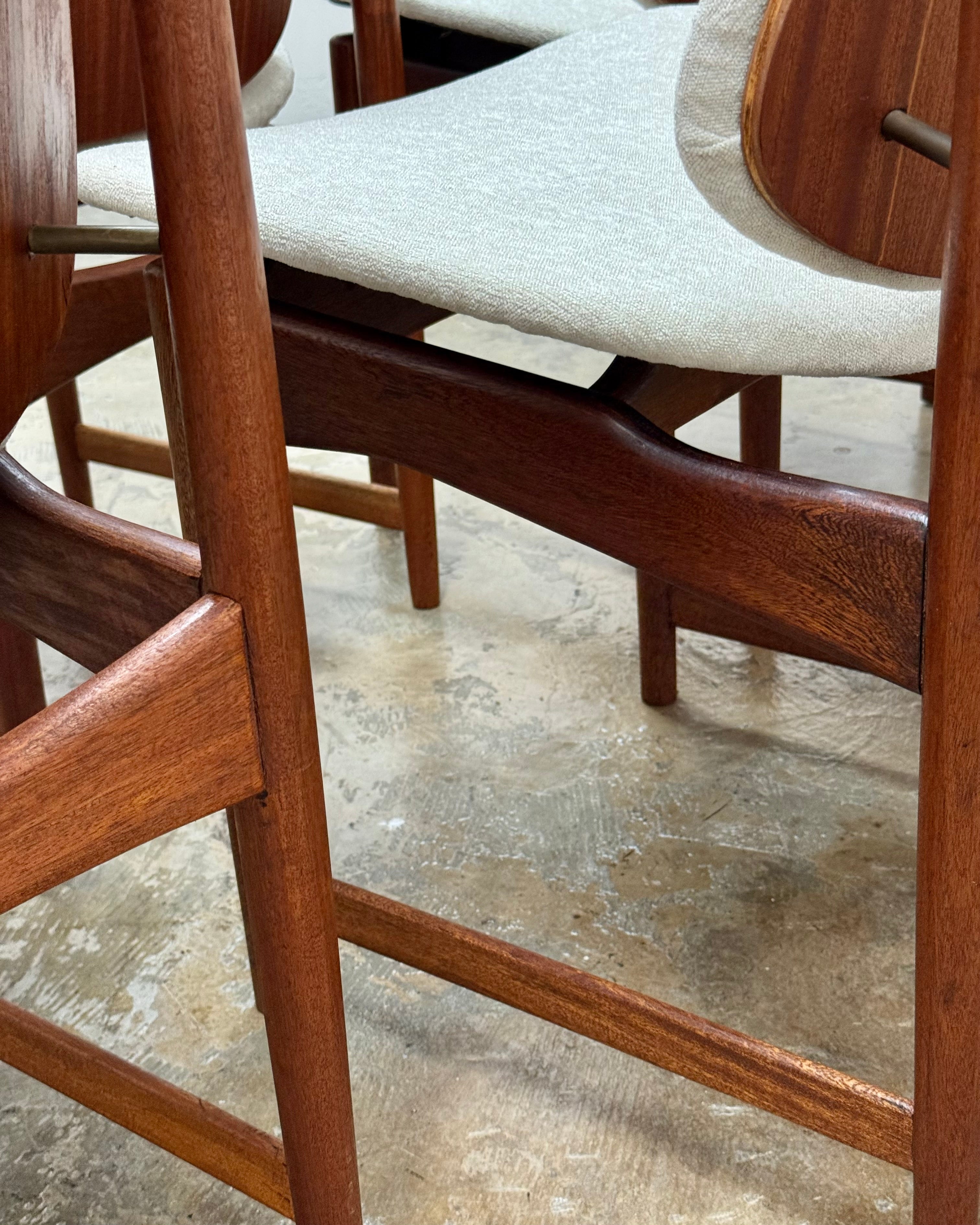 SET OF 8 x FRYSTARK DINING CHAIRS