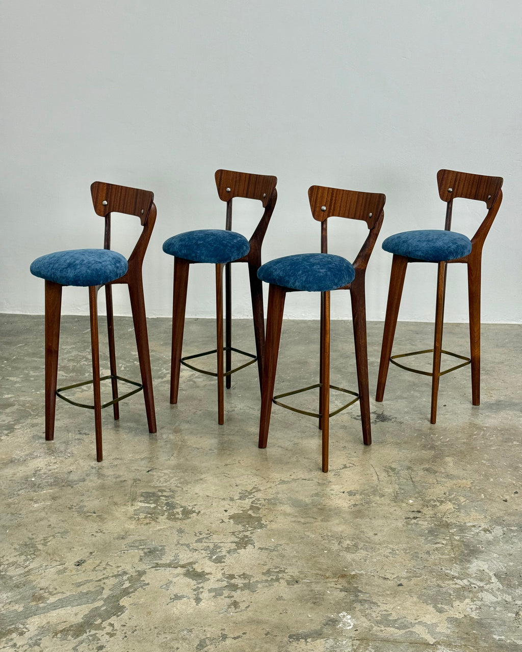 SET OF 4 X MID-CENTURY BAR STOOLS