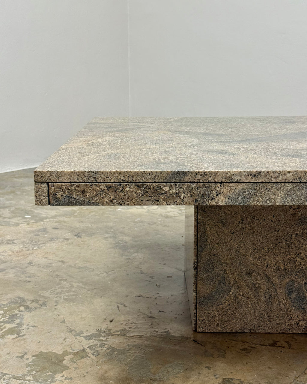 VINTAGE GRANITE COFFEE TABLE