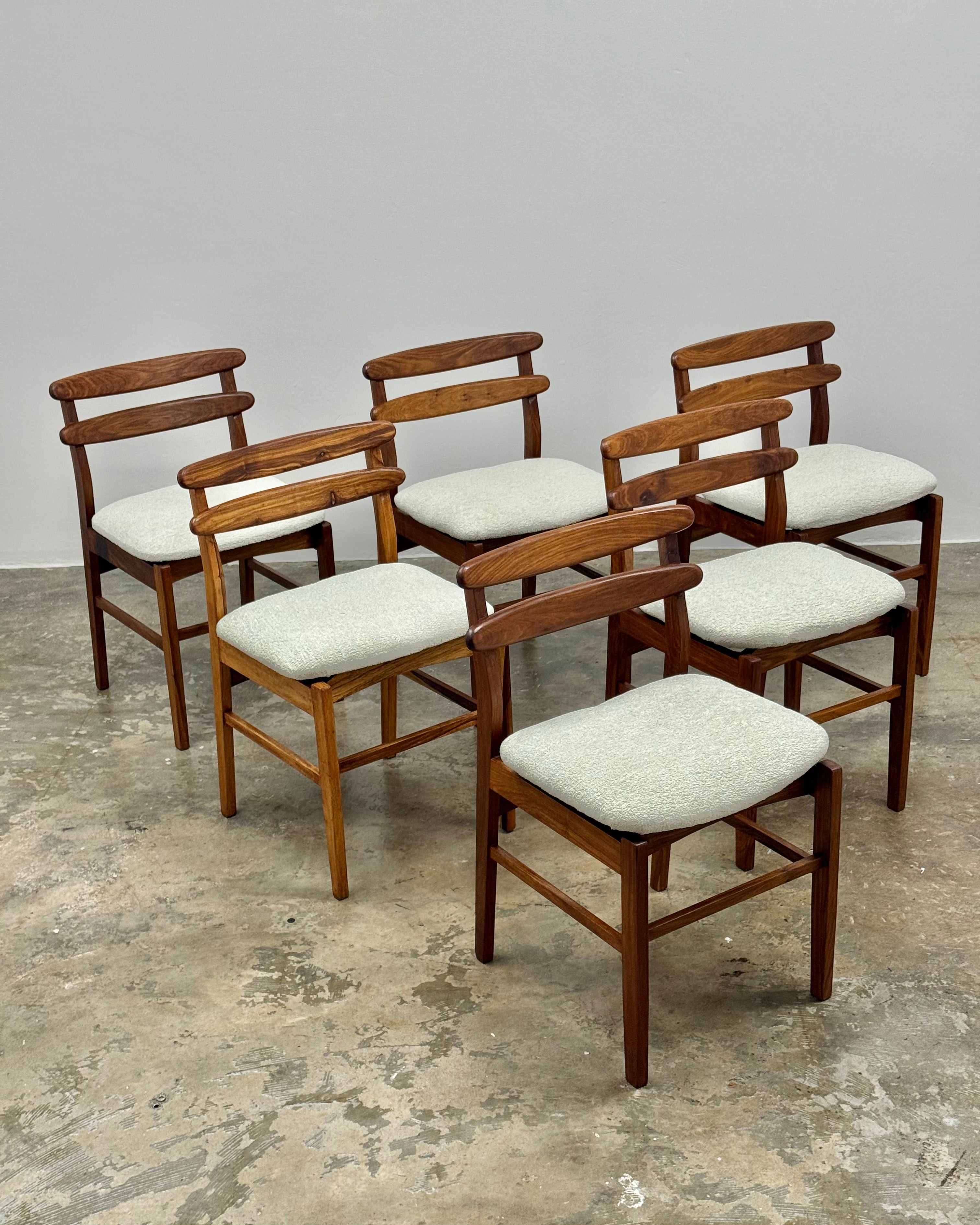 SET OF 6 X MID-CENTURY KIAAT DINING CHAIRS