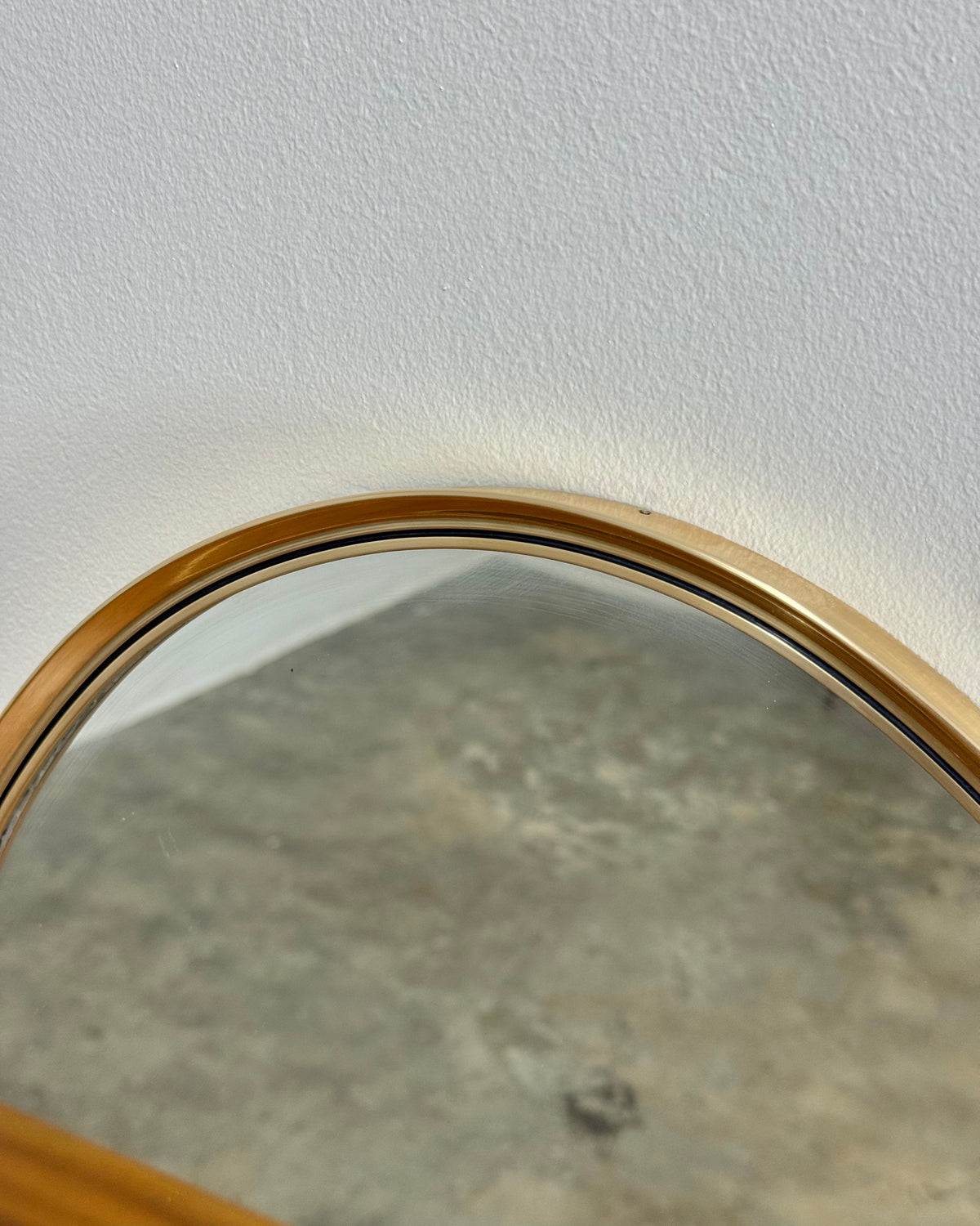 RETRO SOLID BRASS OVAL MIRROR