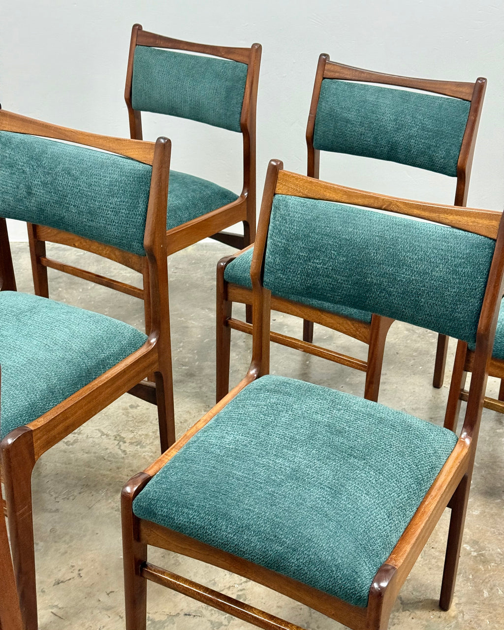 6 x MID-CENTURY DINING CHAIRS BY DS VORSTER