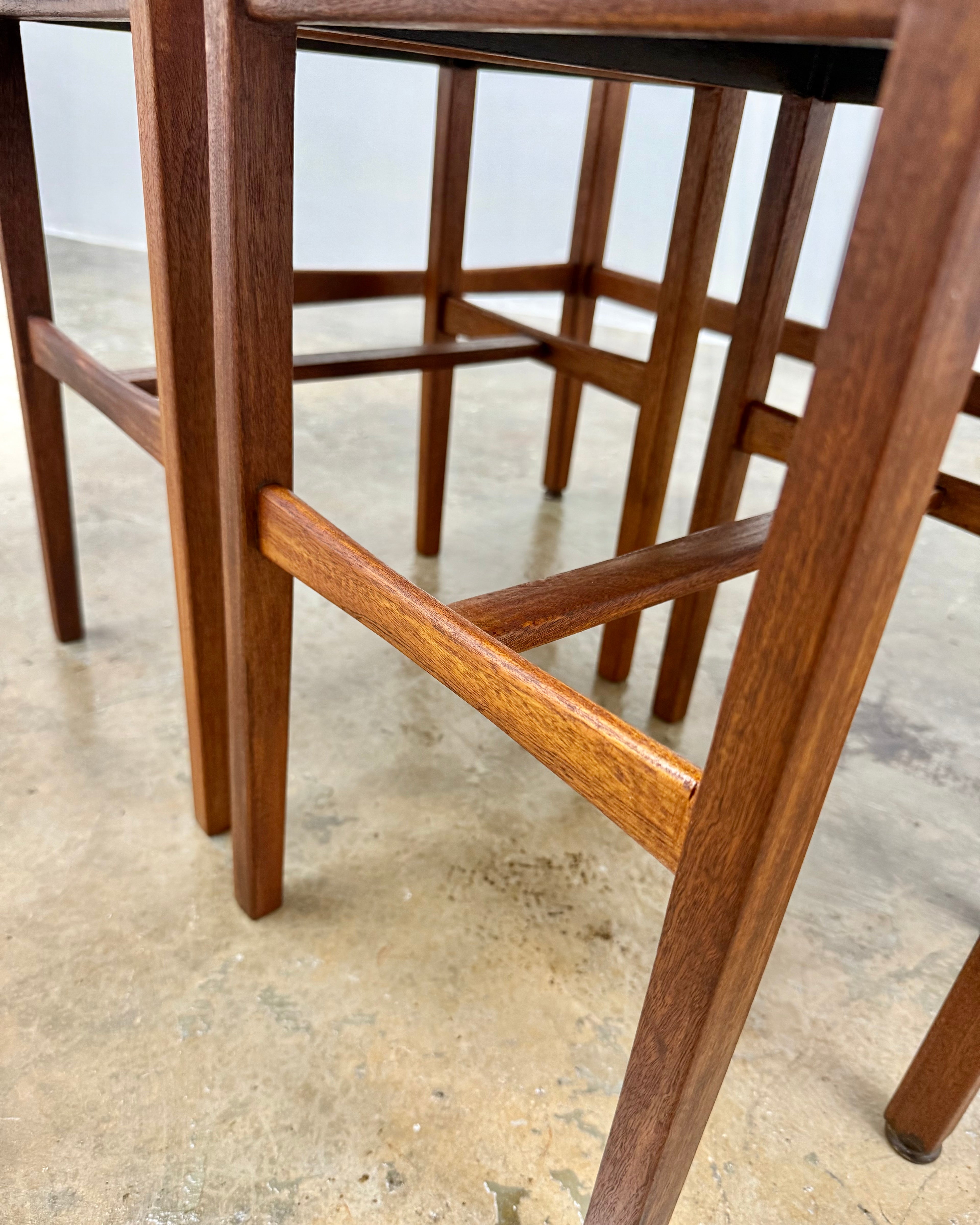 DS VORSTER NESTING TABLES