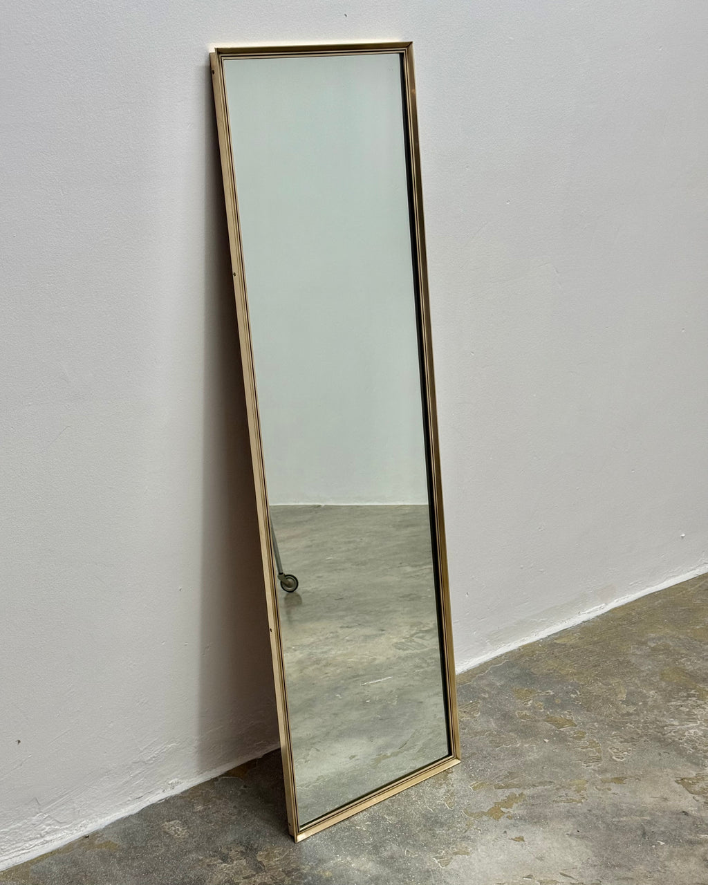 RETRO RECTANGULAR MIRROR - SOLID BRASS