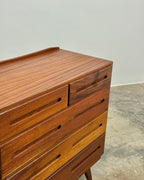 MID-CENTURY CHEST OF DRAWERS