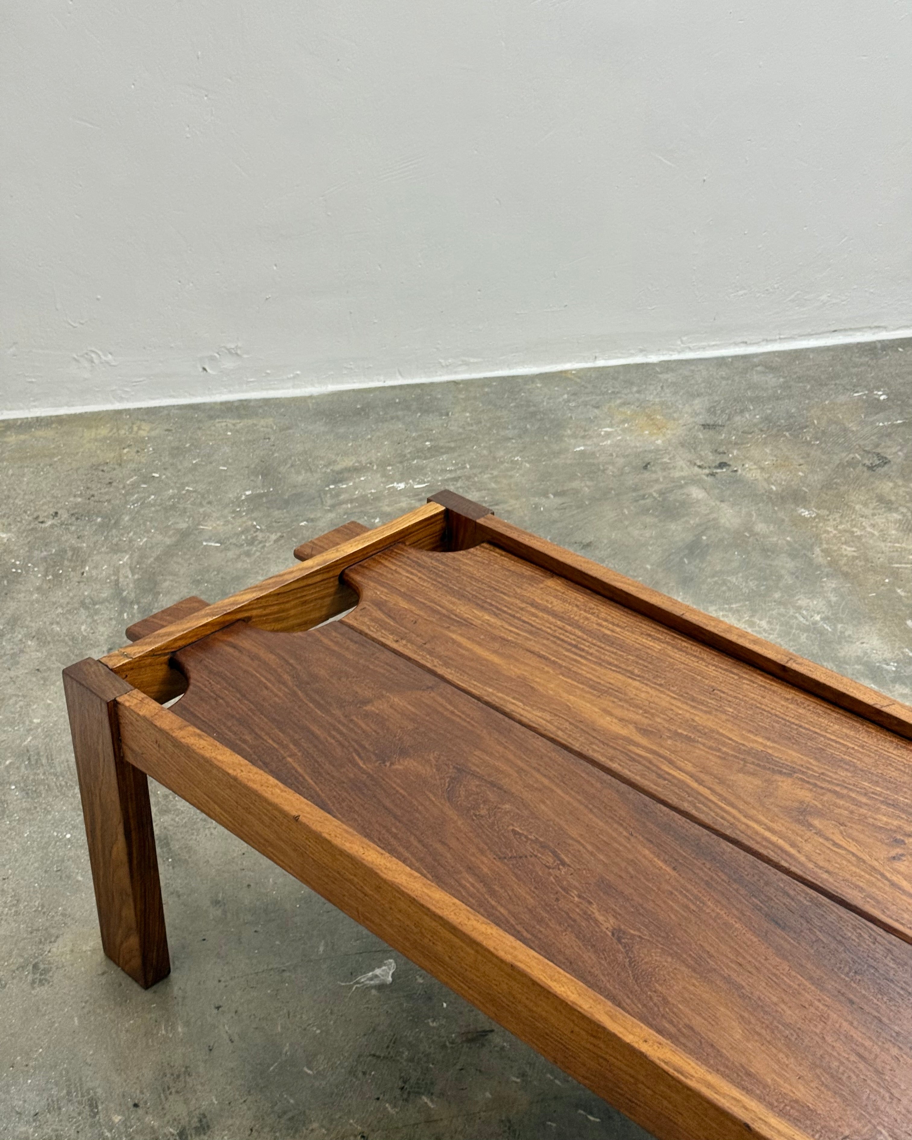 XL MID-CENTURY COFFEE TABLE IN TEAK