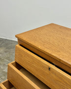 RETRO OAK CHEST OF DRAWERS