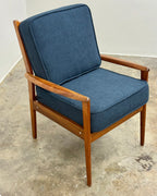MID-CENTURY ARMCHAIR PAIR BY PARKER-KNOLL 2