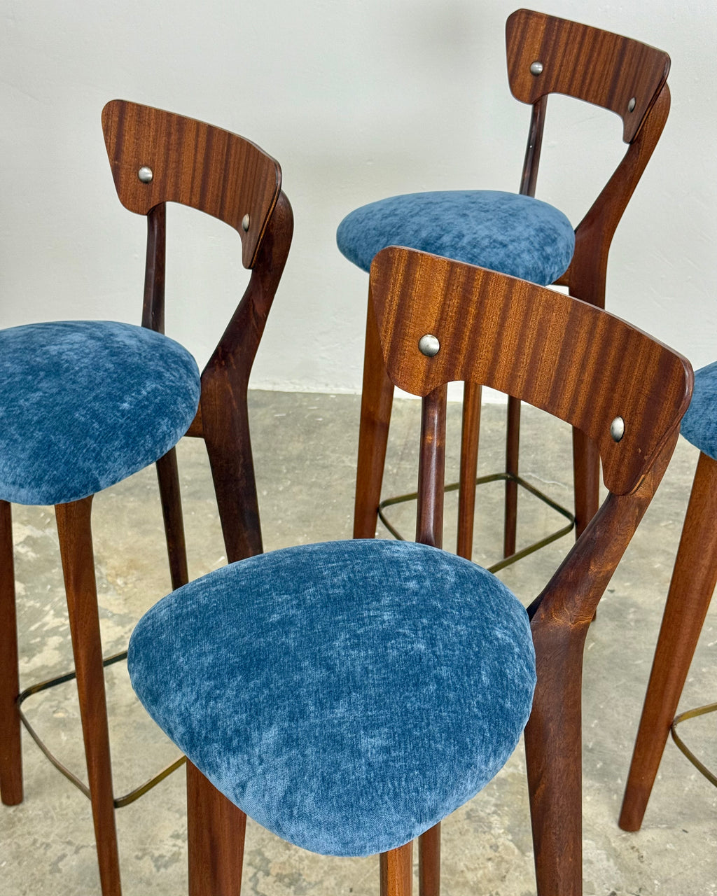 SET OF 4 X MID-CENTURY BAR STOOLS