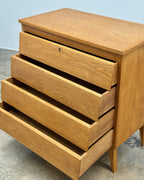 RETRO OAK CHEST OF DRAWERS