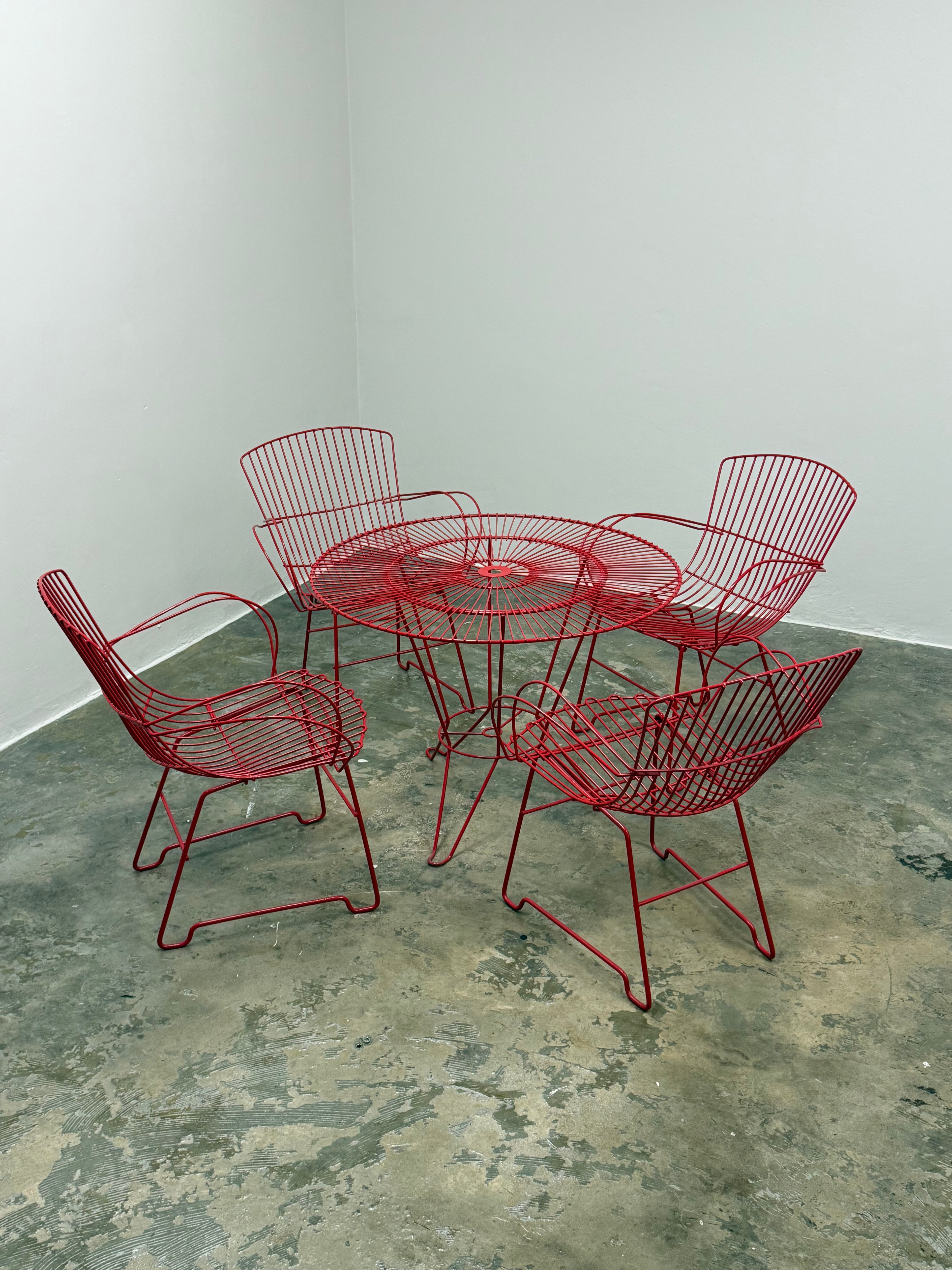 VINTAGE 4 SEATER PATIO SET