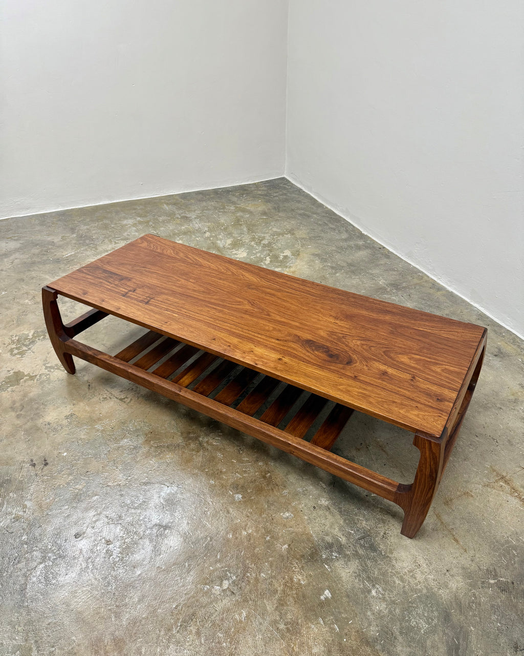 ARTECASA COFFEE TABLE