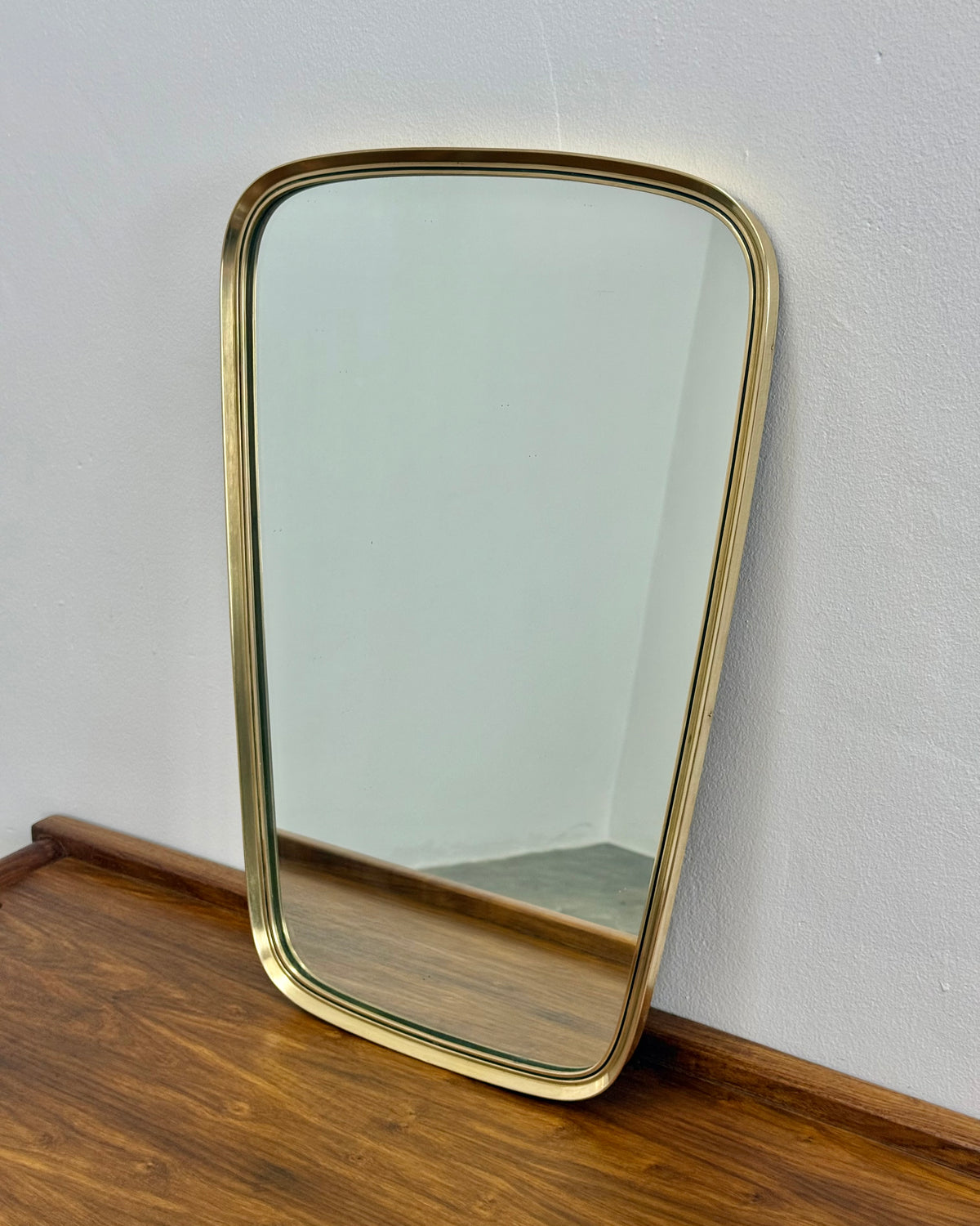 RETRO SOLID BRASS MIRROR