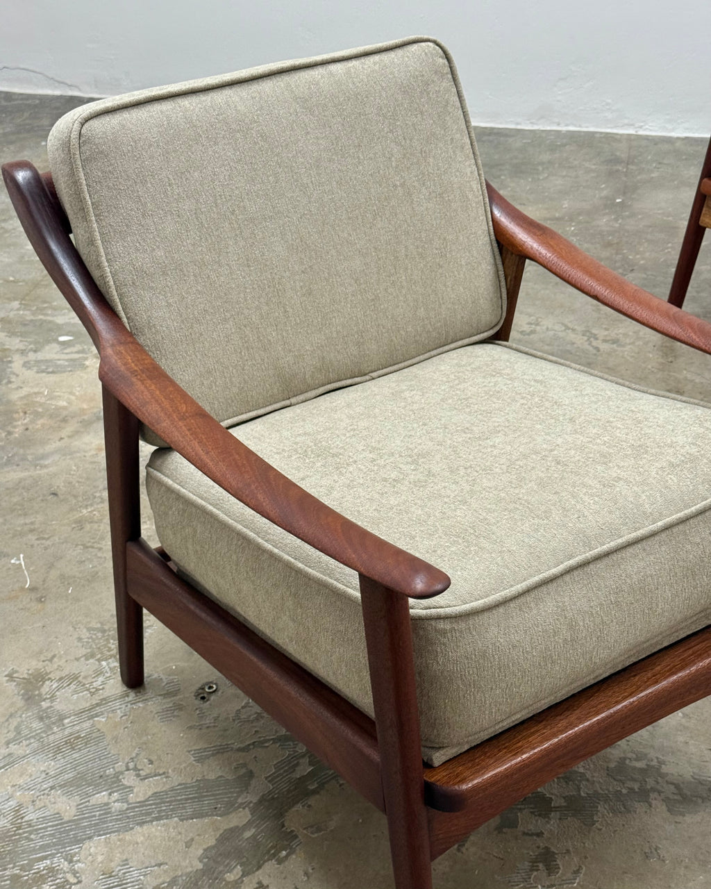 MID-CENTURY ARMCHAIR PAIR