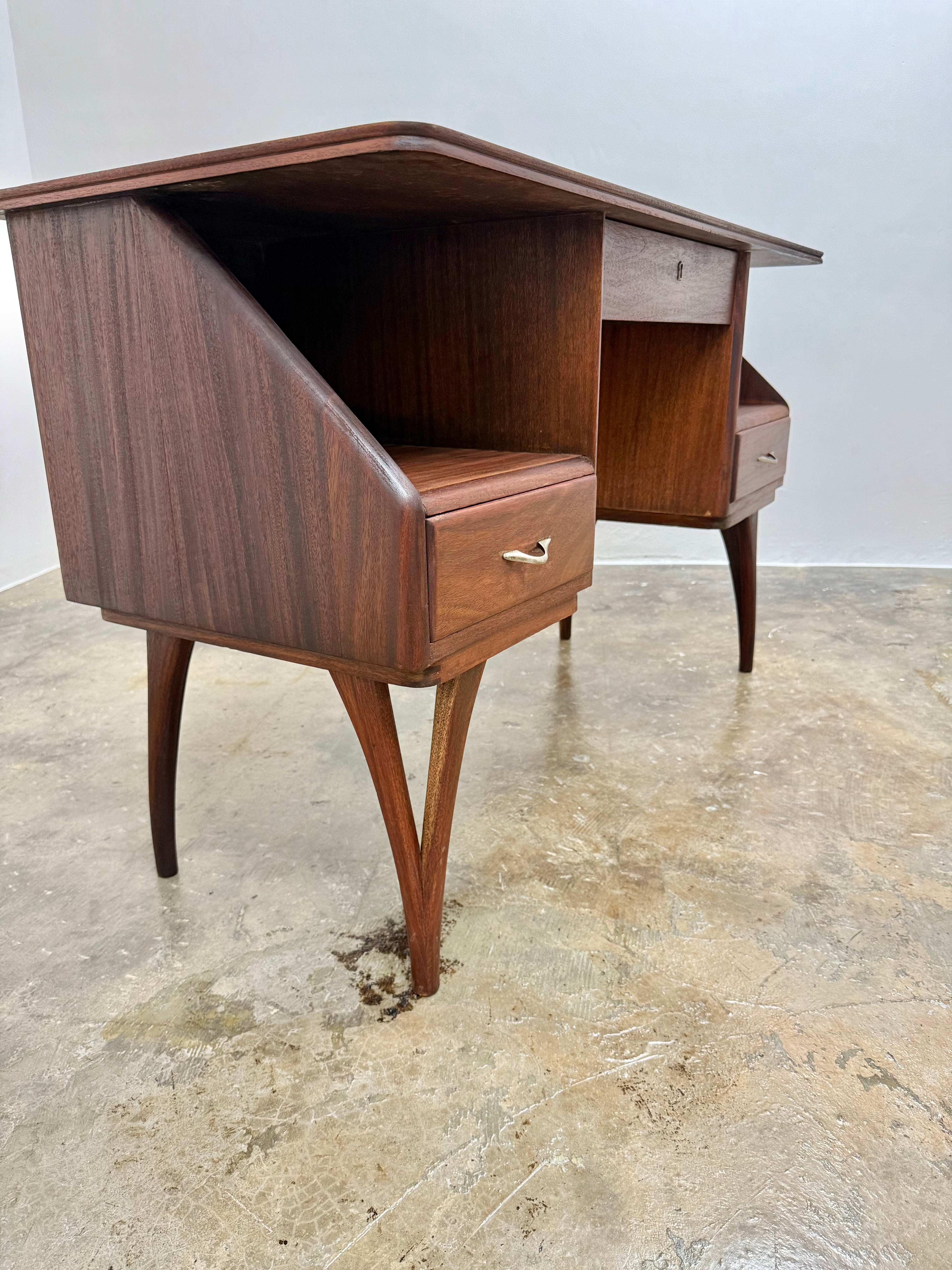 DS VORSTER DESK / DRESSER