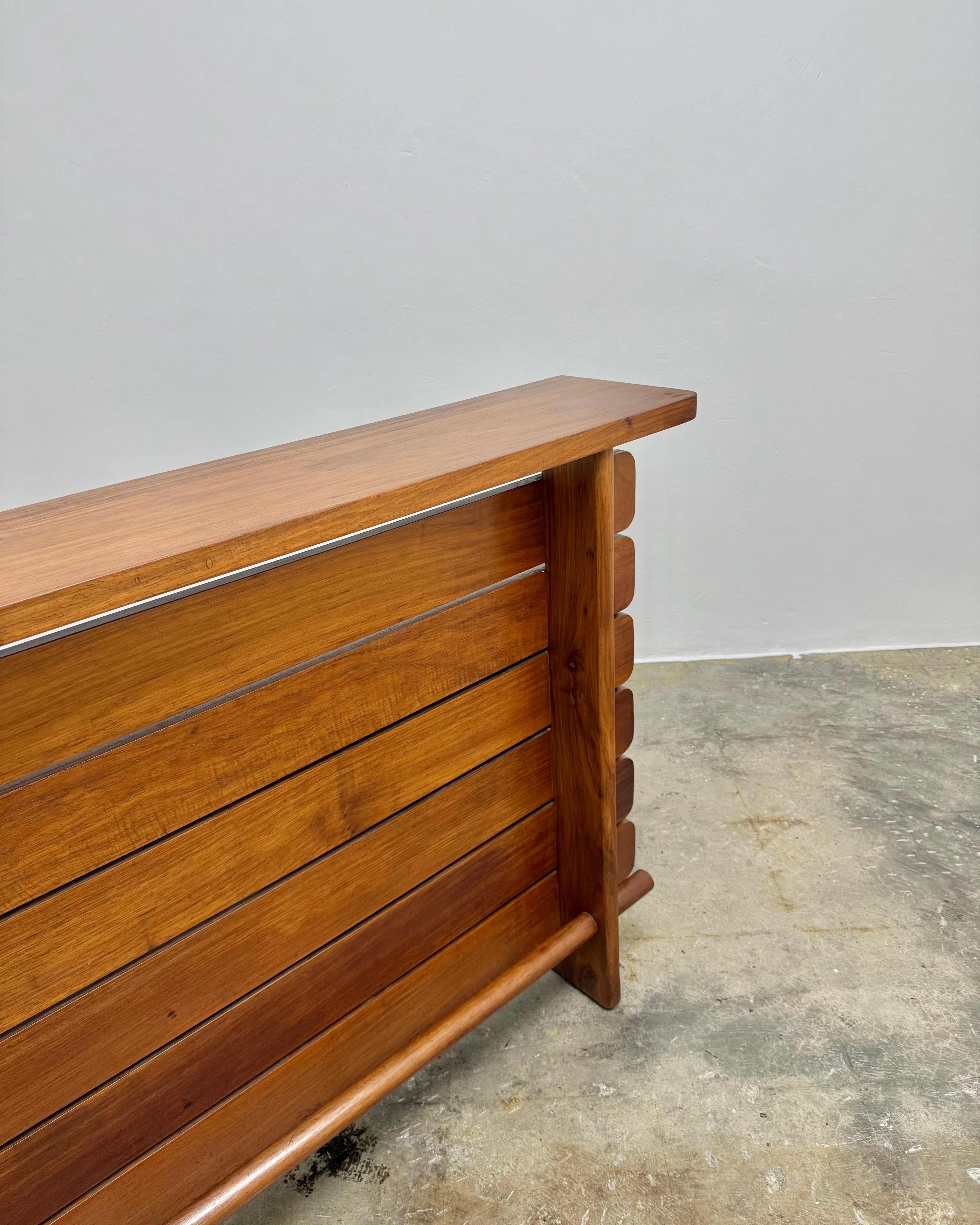 KIAAT BAR BY JOHN TABRAHAM