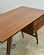 MID-CENTURY DESK - NOVOCRAFT
