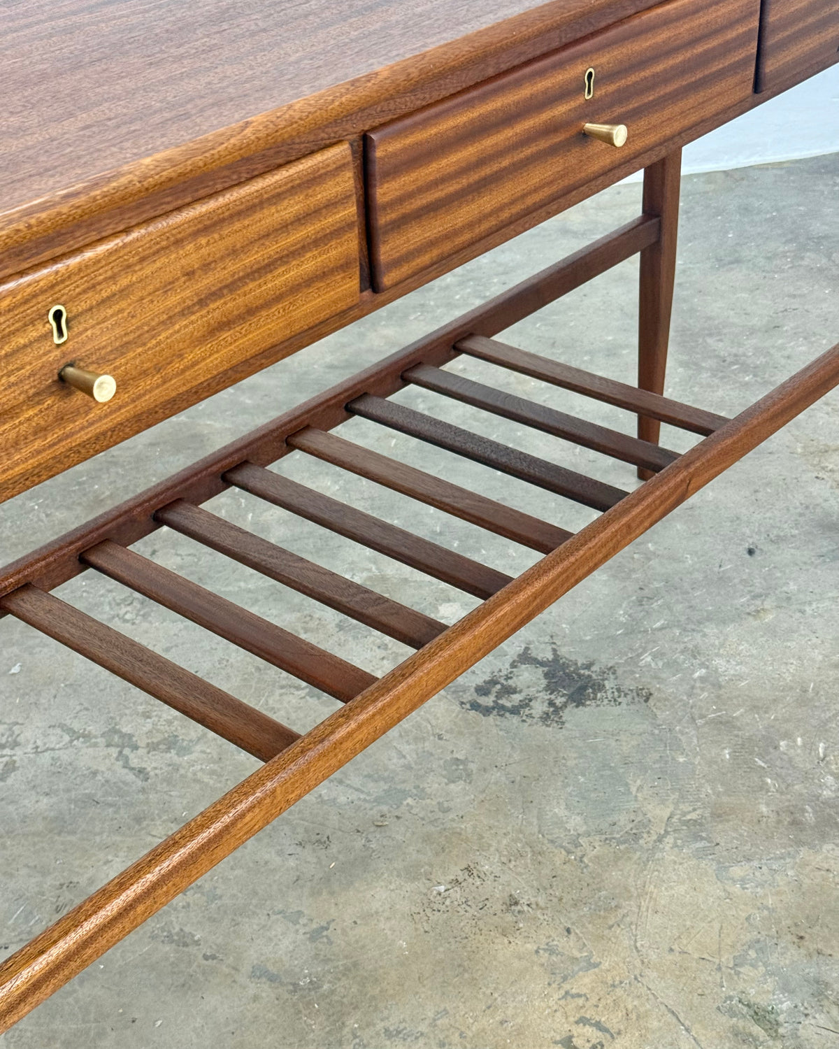 MID-CENTURY SERVER BY DS VORSTER