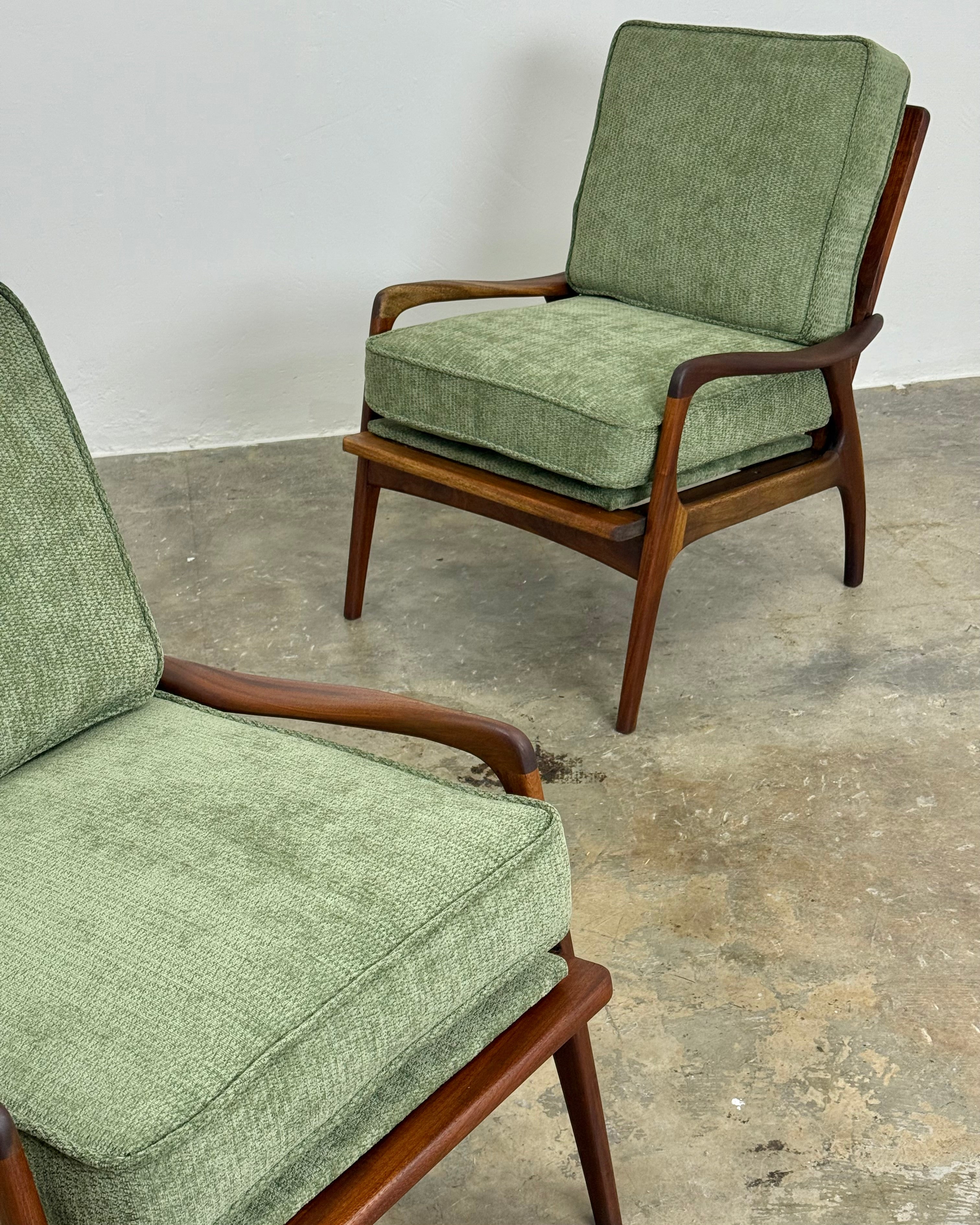 MID-CENTURY ARMCHAIR PAIR