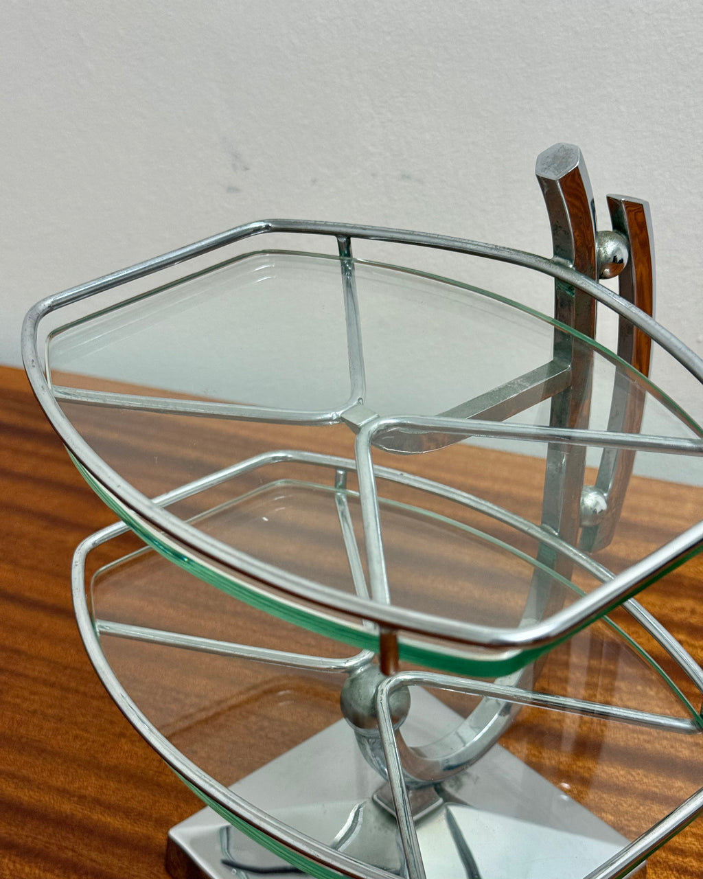 STAINLESS STEEL DESK STAND