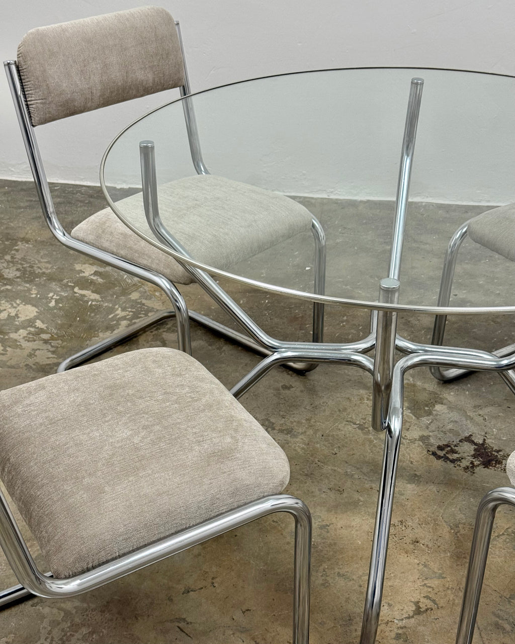 RETRO CHROME 4 SEATER DINING SET