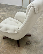 MID-CENTURY SWIVEL CHAIR BY GRAFTON EVEREST