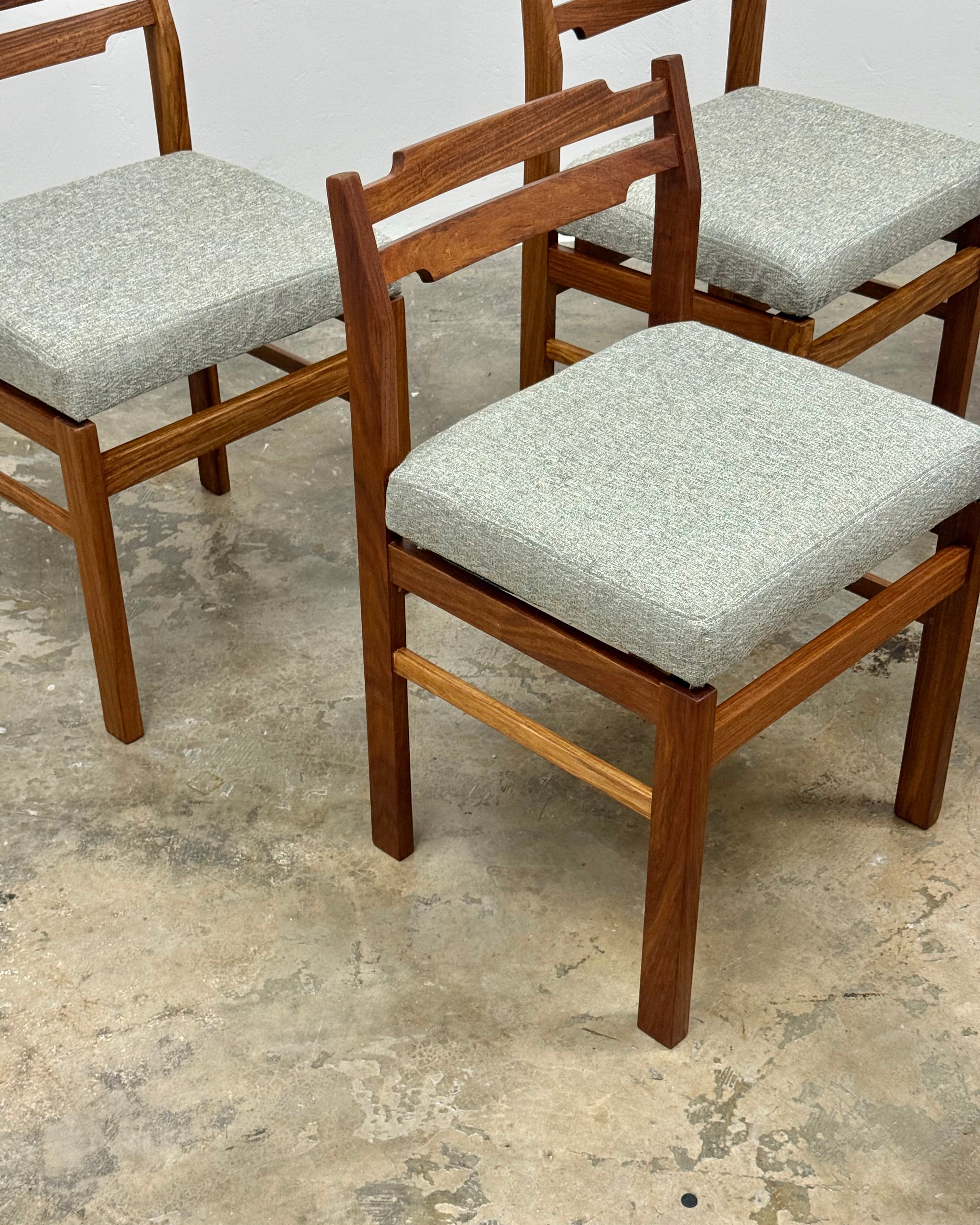 SET OF 6 X DINING CHAIRS BY NOVOCRAFT