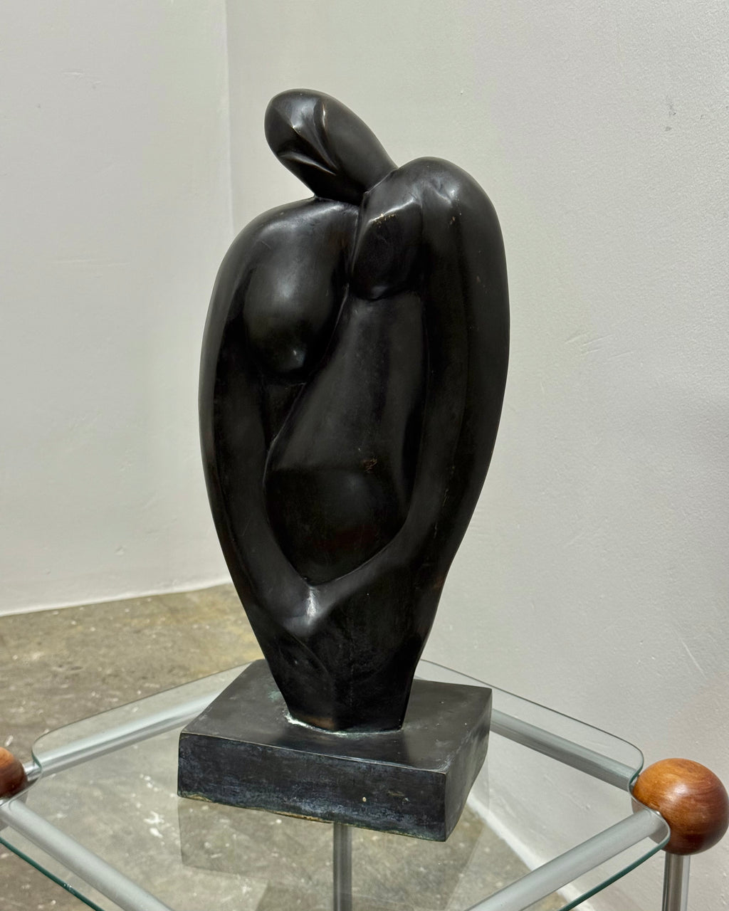 VINTAGE PATINATED BRONZE SCULPTURE