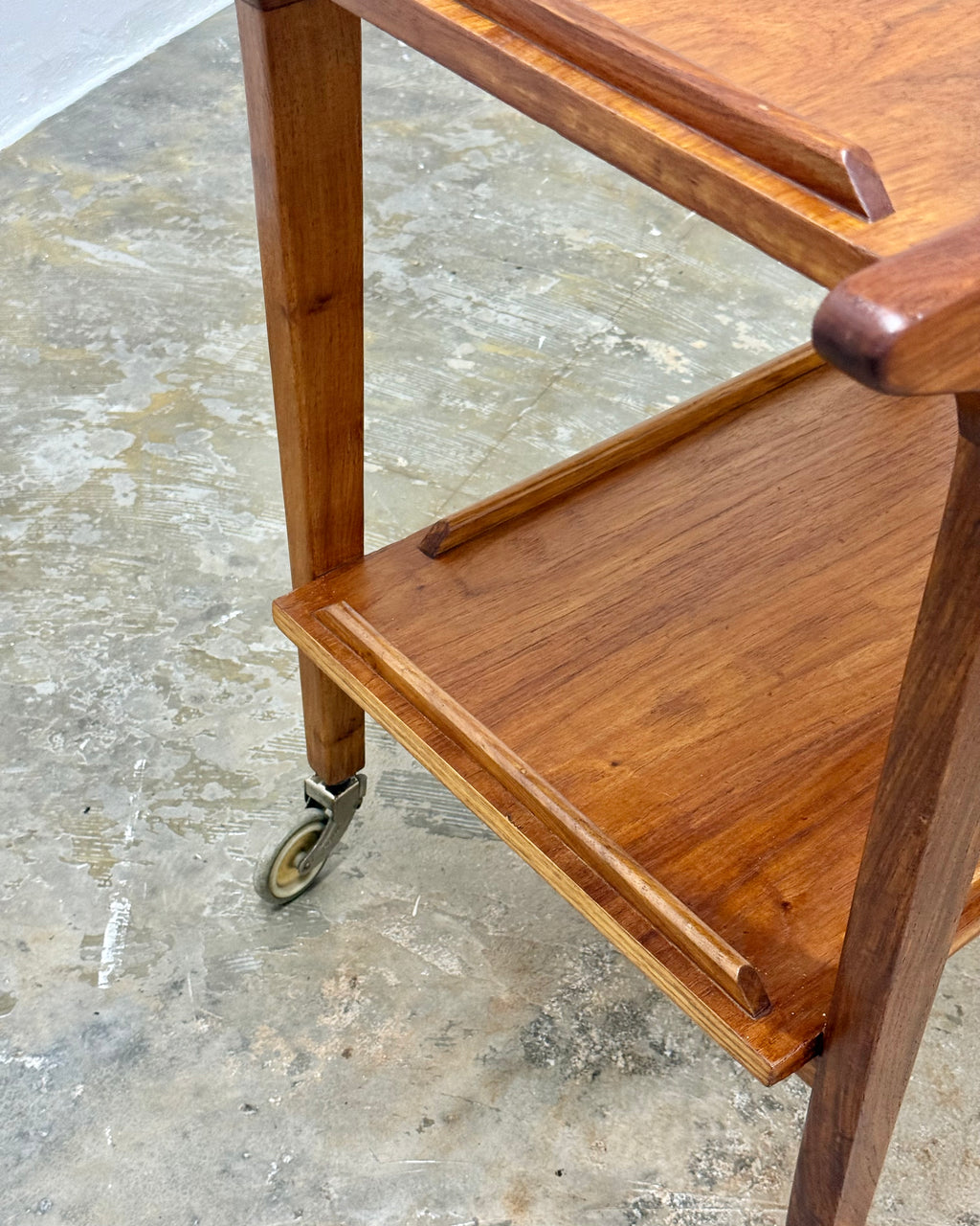 DANISH STYLE MID-CENTURY DRINKS TROLLEY