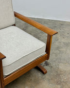 MID-CENTURY ARMCHAIR IN KIAAT