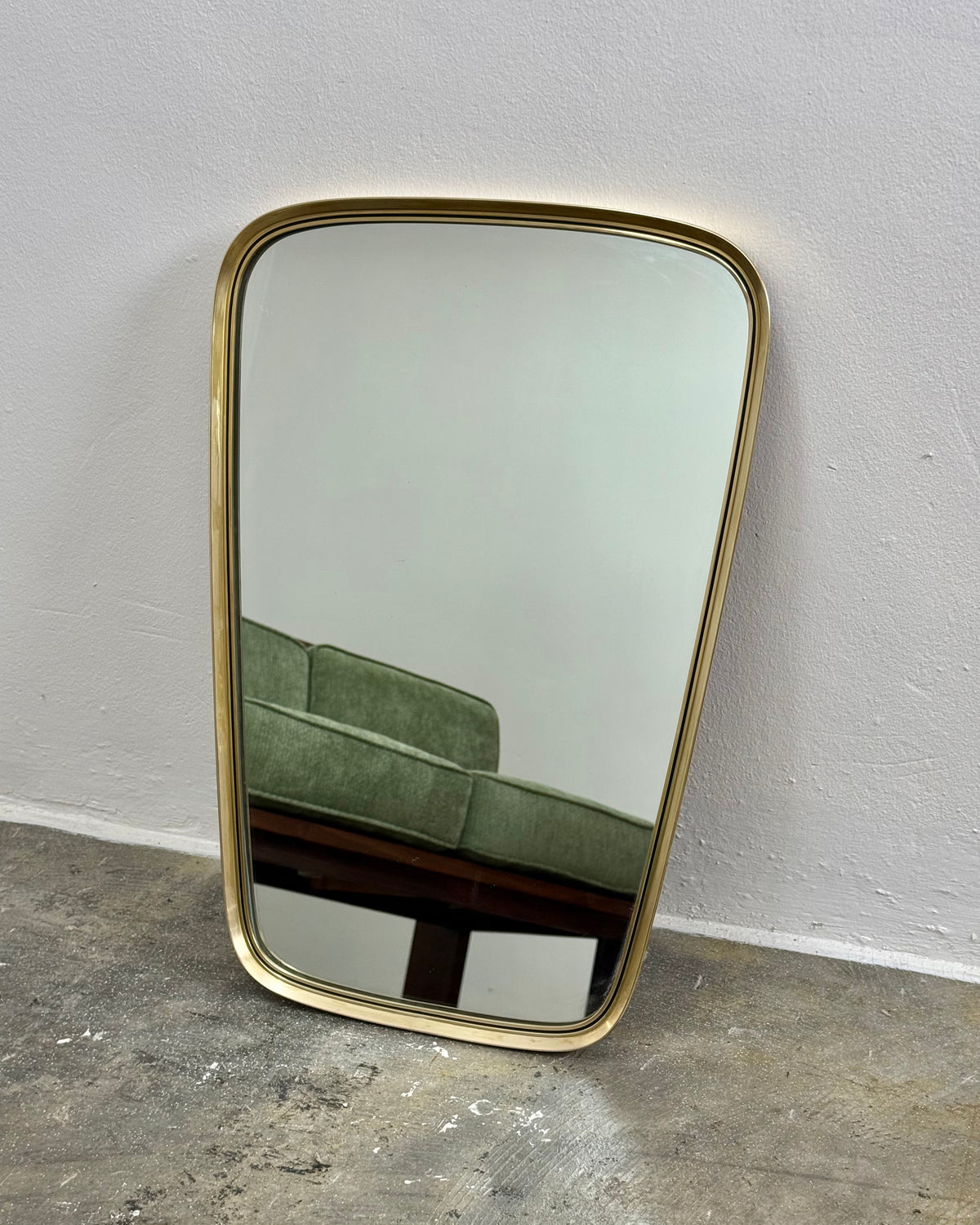 RETRO SOLID BRASS MIRROR